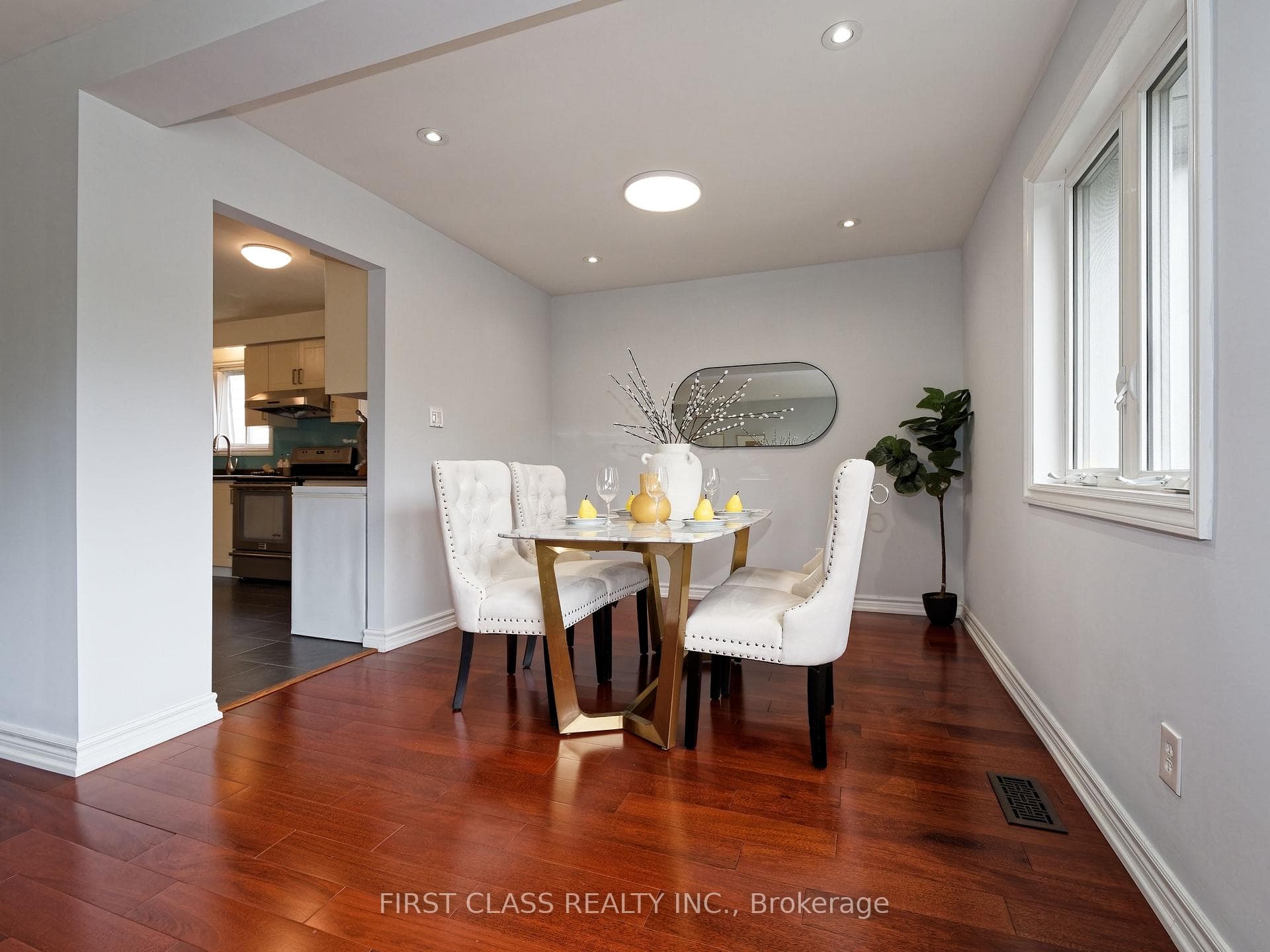 169 Angus Drive photo 6