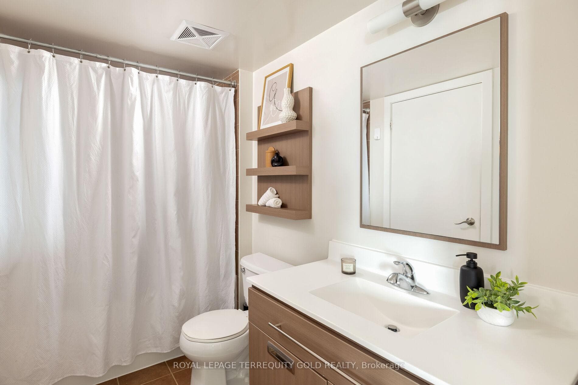 100 Western Battery Road Unit 1605 photo 25