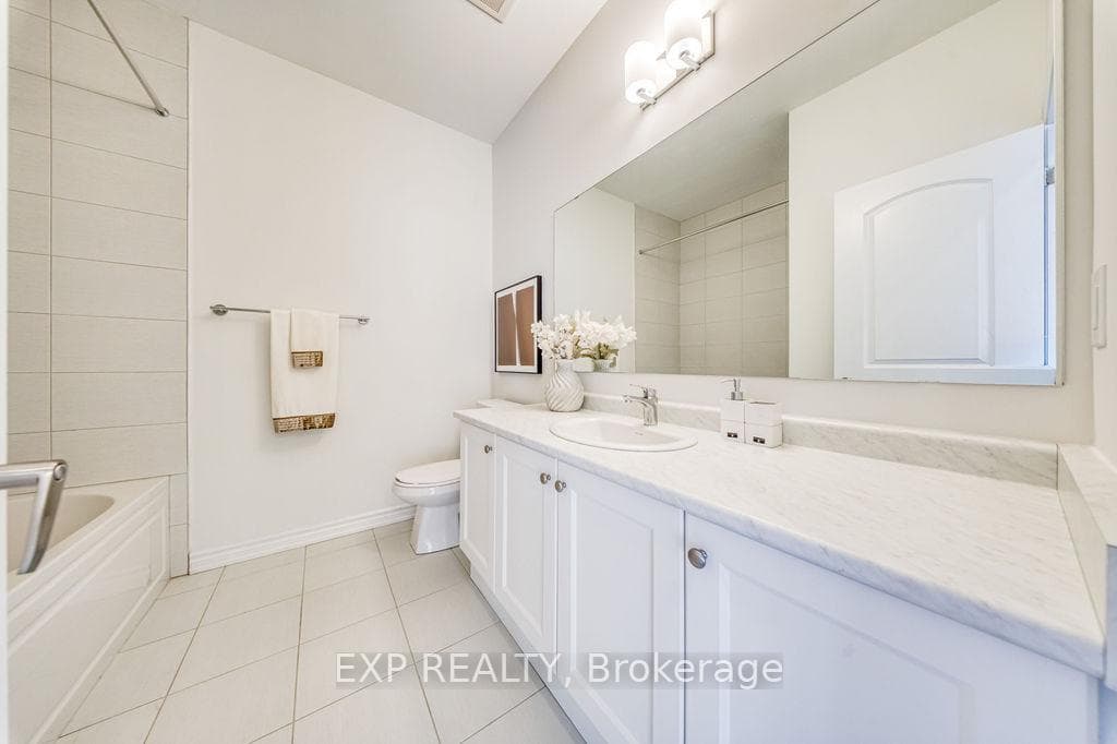 69 Freeman Williams Street photo 36