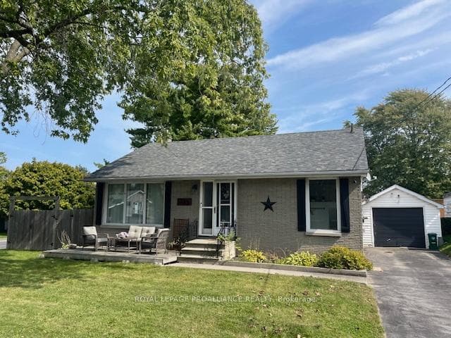 385 Dufferin Avenue photo 28