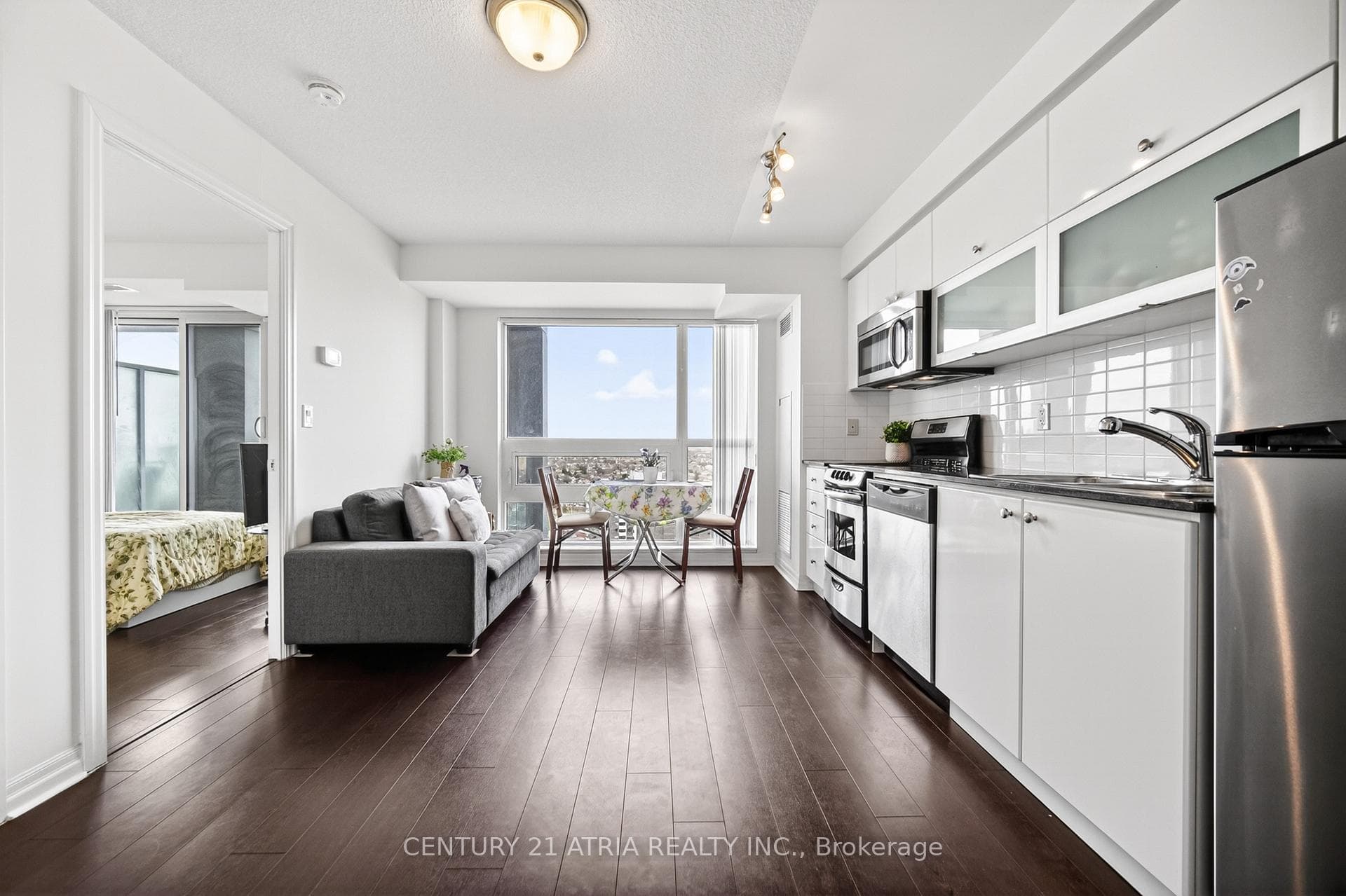 2015 Sheppard Avenue Unit 2707 photo 3