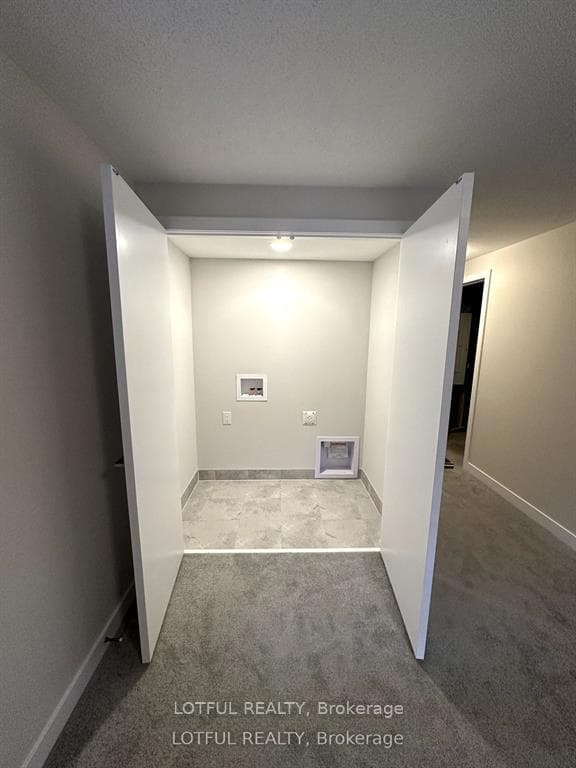 953 Seagrave Lane photo 17