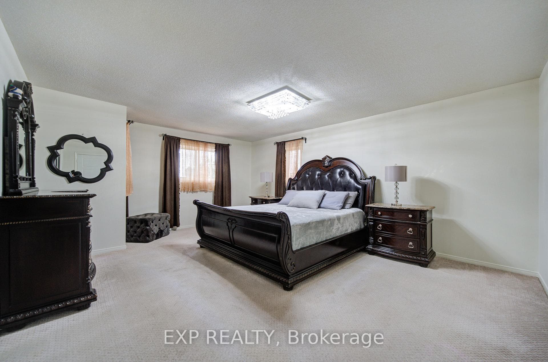 59 Yorkland Street photo 21