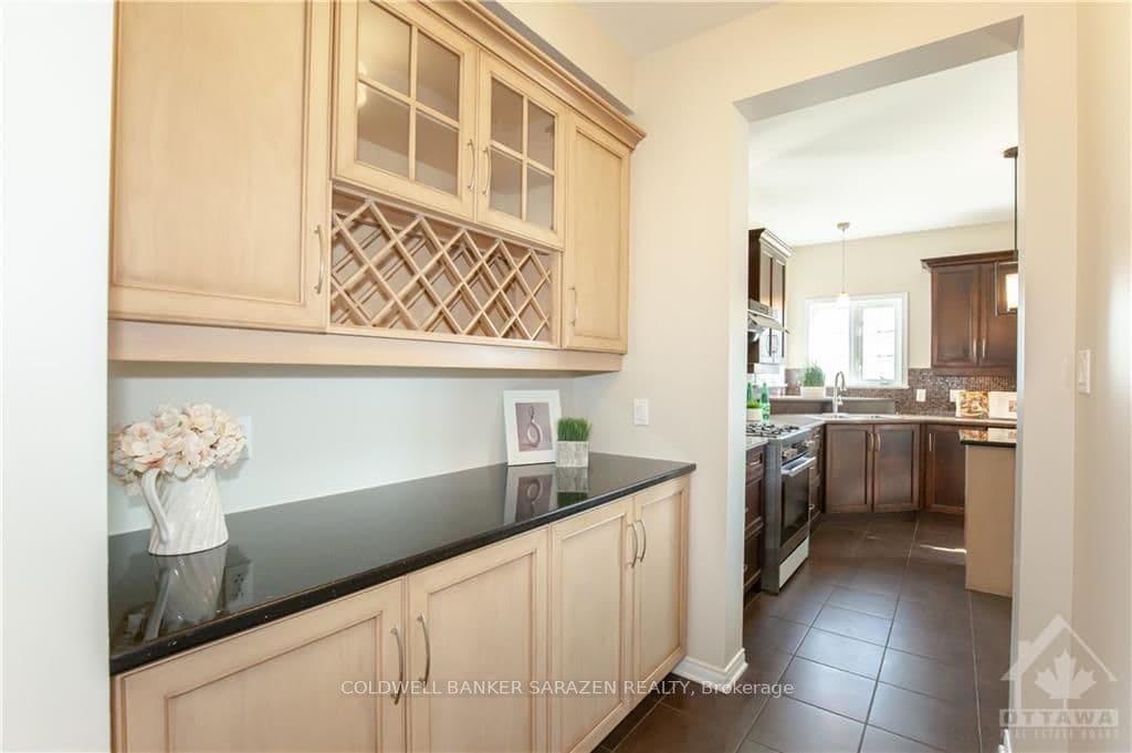797 KILBIRNIE Drive photo 8
