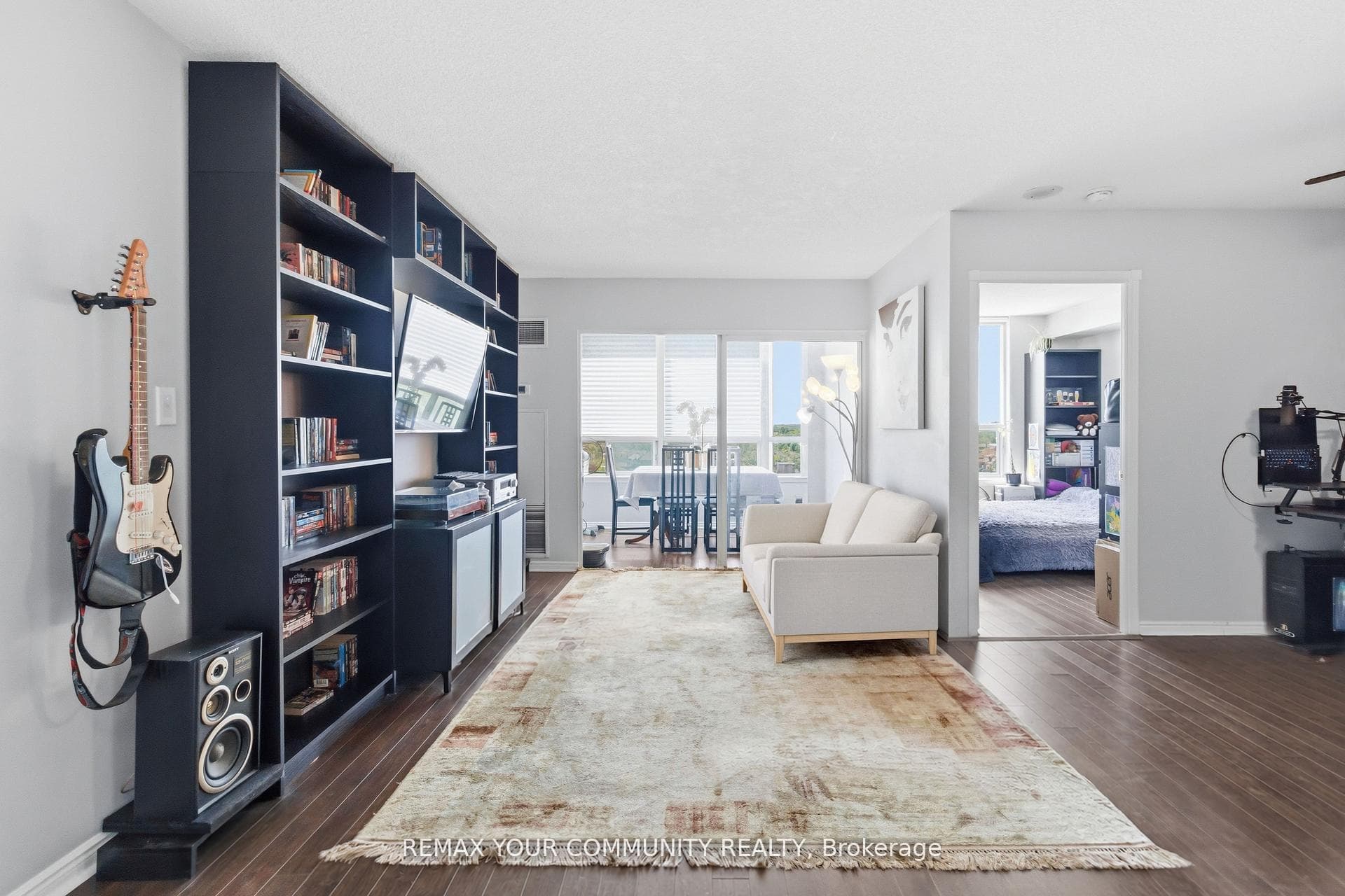 135 Hillcrest Avenue Unit 1109 photo 5