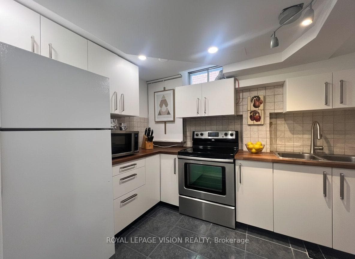 Virtually Staged Kitchen
