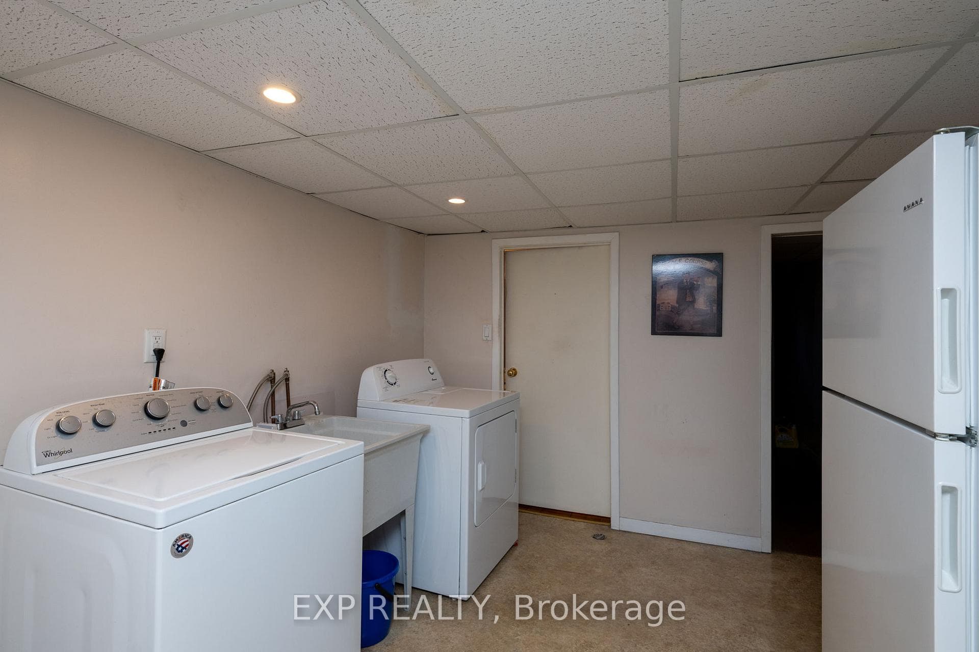 490 Blake Street photo 19