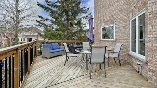 30 Knole Haven Drive Unit Upper photo 25