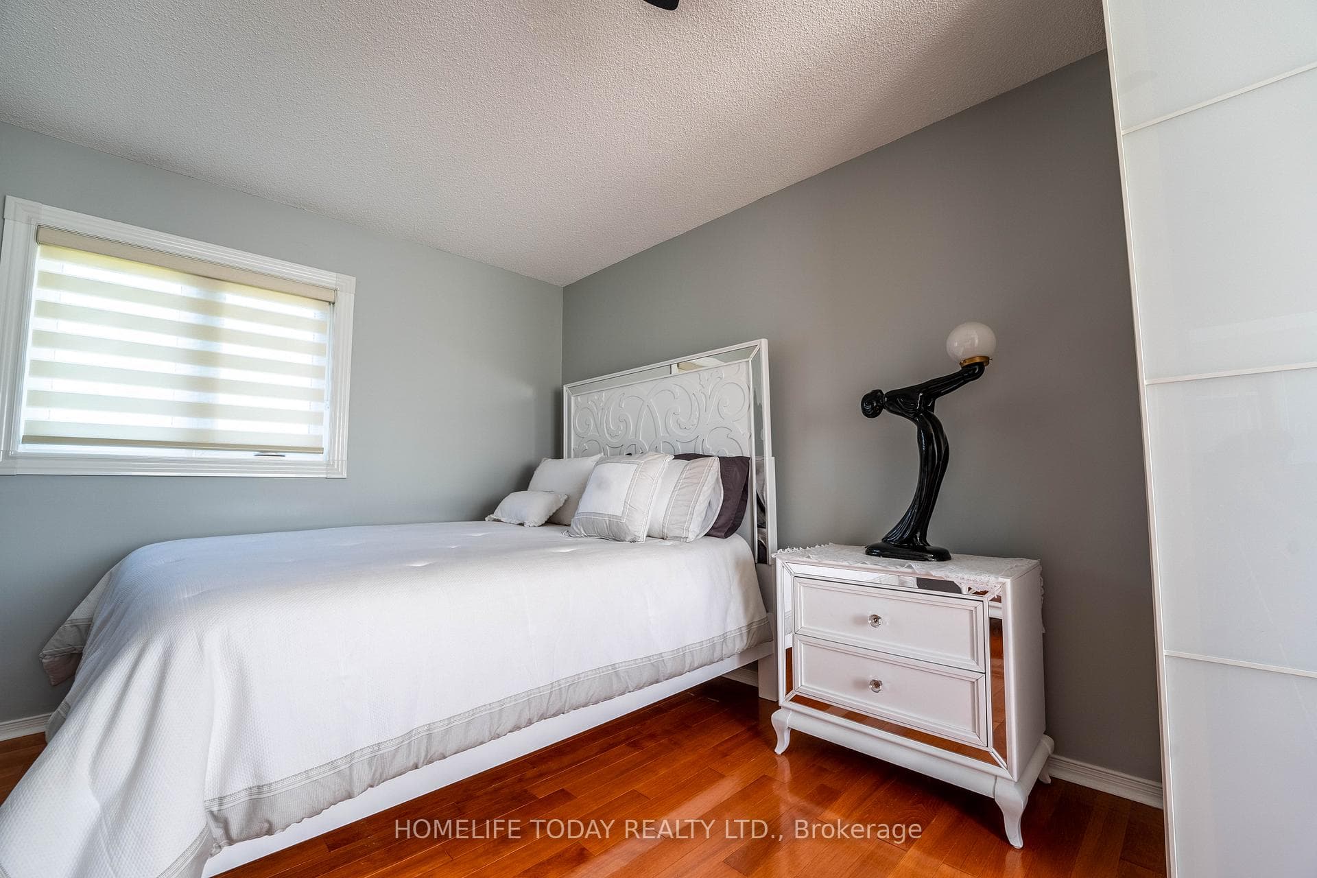 4182 Credit Pointe Drive photo 10