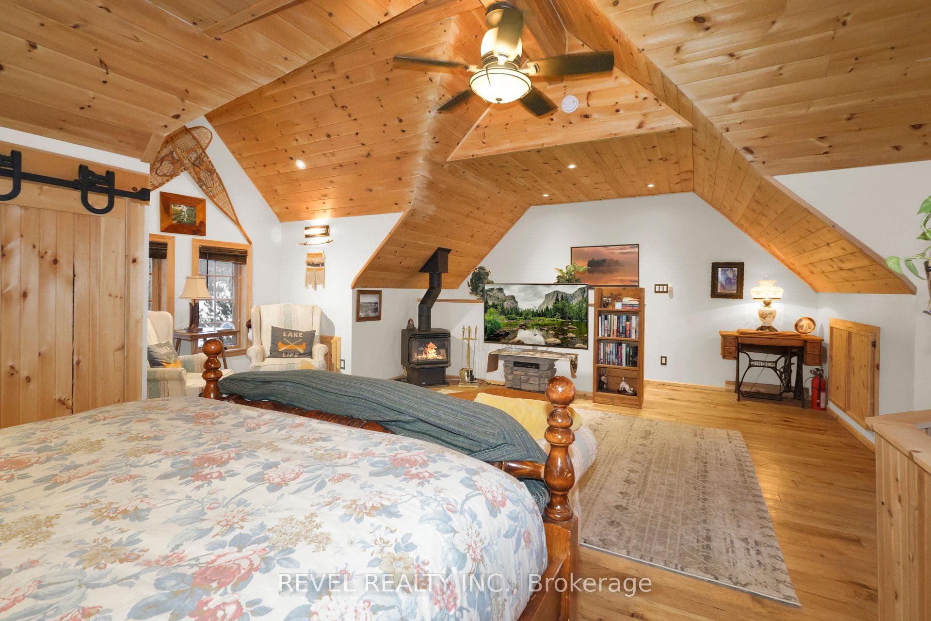 28 Beaver Pond Road photo 27