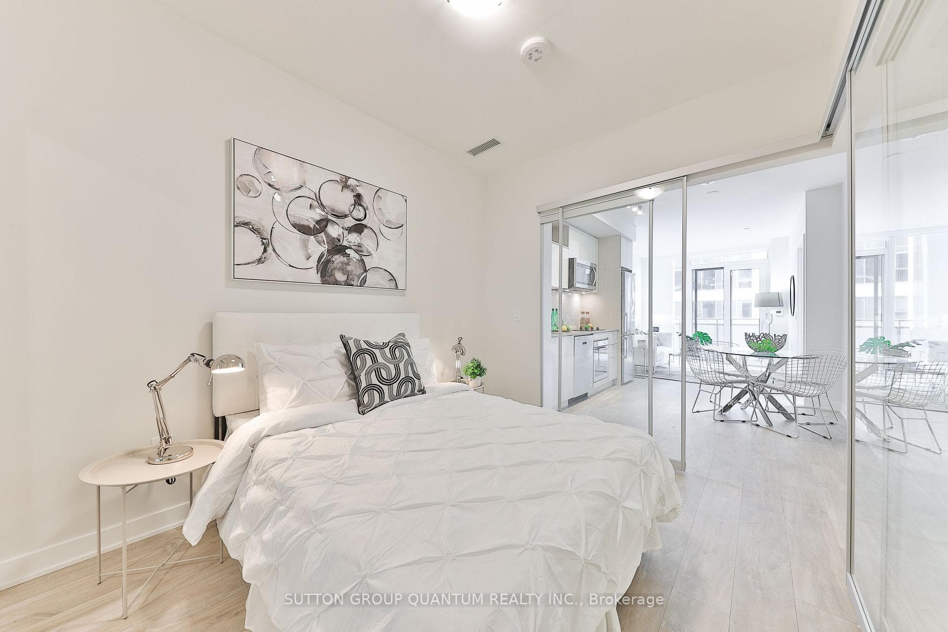 60 Princess Street Unit 208 photo 12