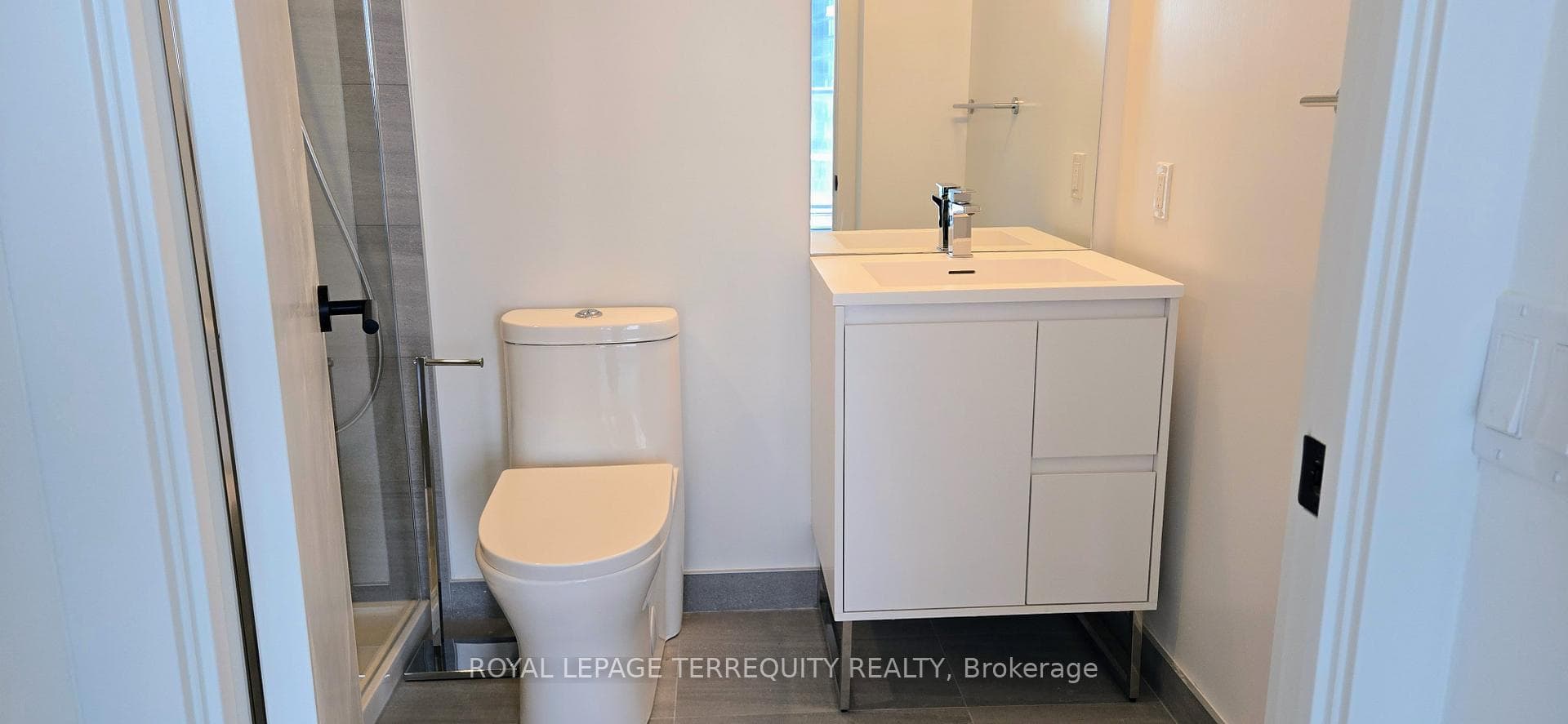 1 Quarrington Lane Unit 1515 photo 25