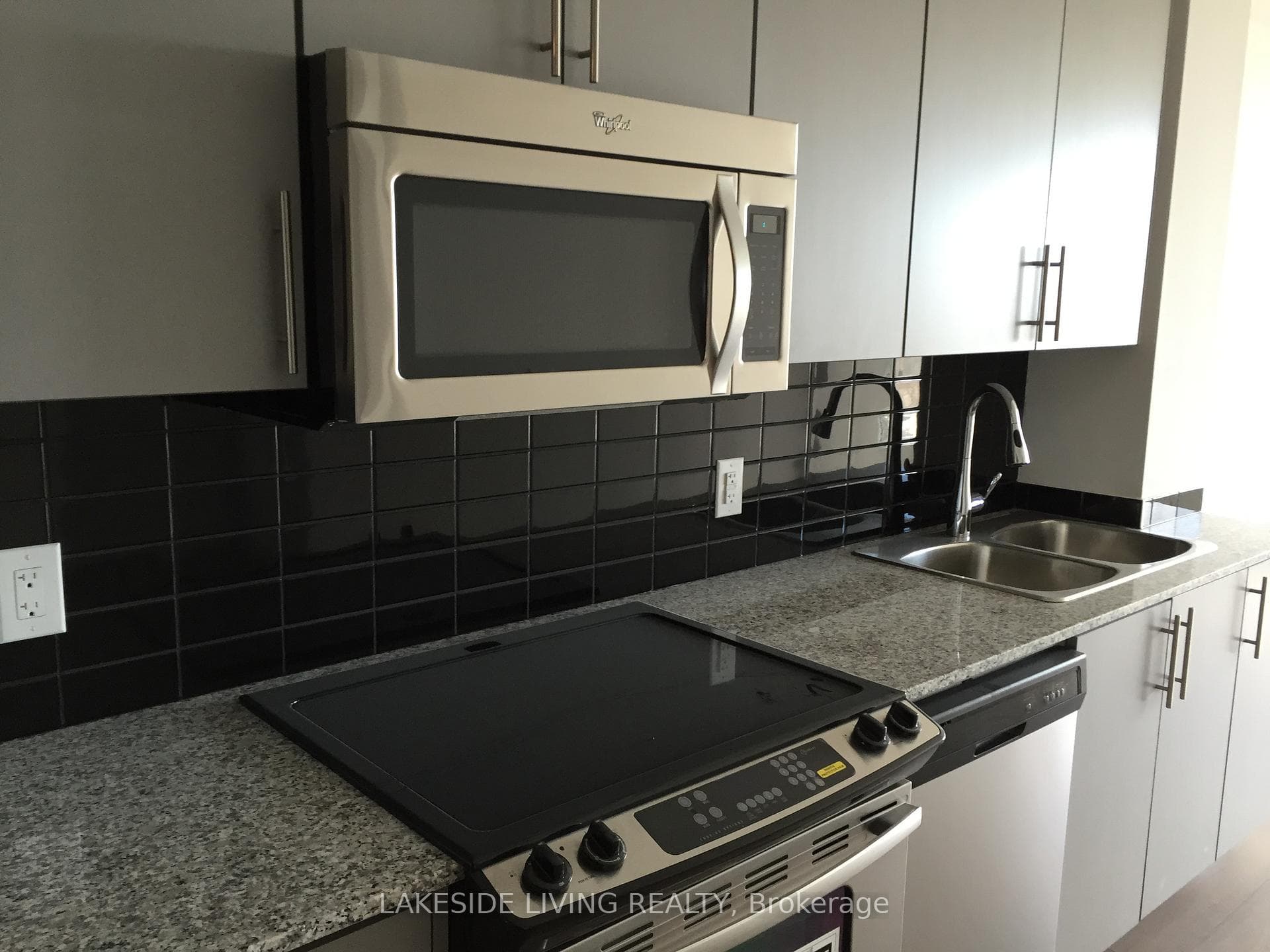 60 Berwick Avenue Unit 1312 photo 10