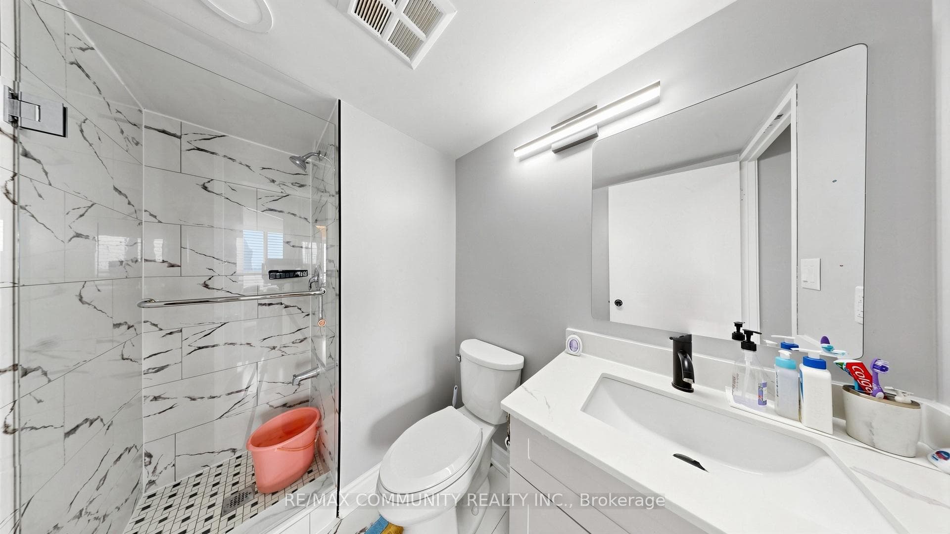 400 Mclevin Avenue Unit 1410 photo 27