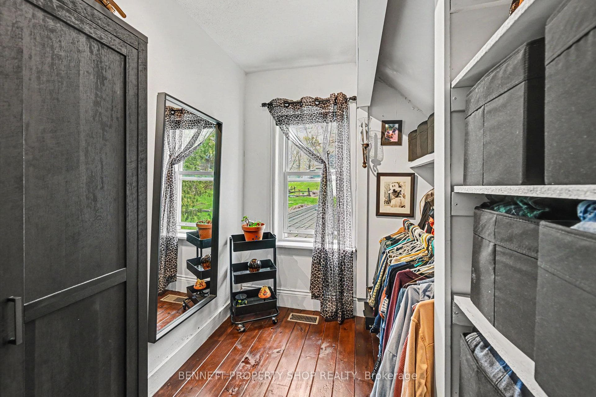 827 River Road photo 19