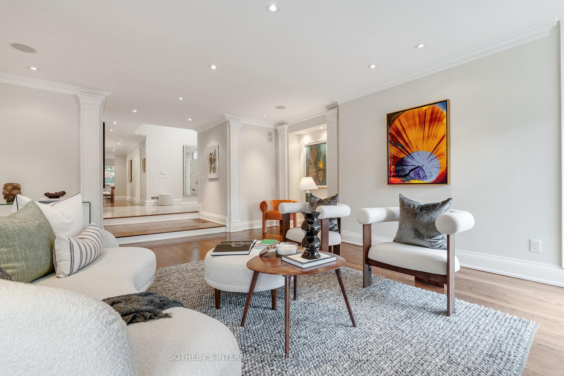103 Russell Hill Road photo 5