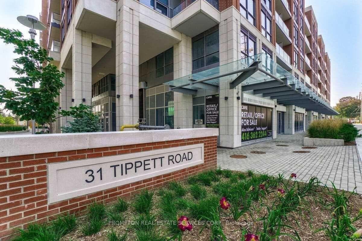 31 Tippett Road Unit 627 photo 1