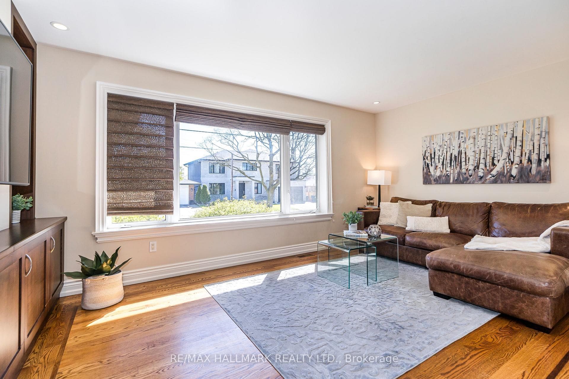 14 Hampshire Heights photo 16