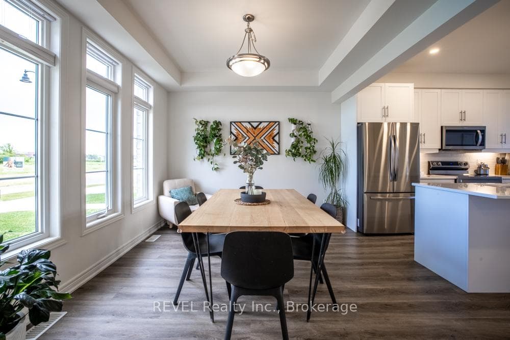 68 Summersides Boulevard photo 7