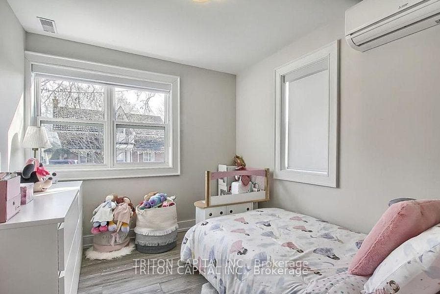 34 NAPIER Street photo 18