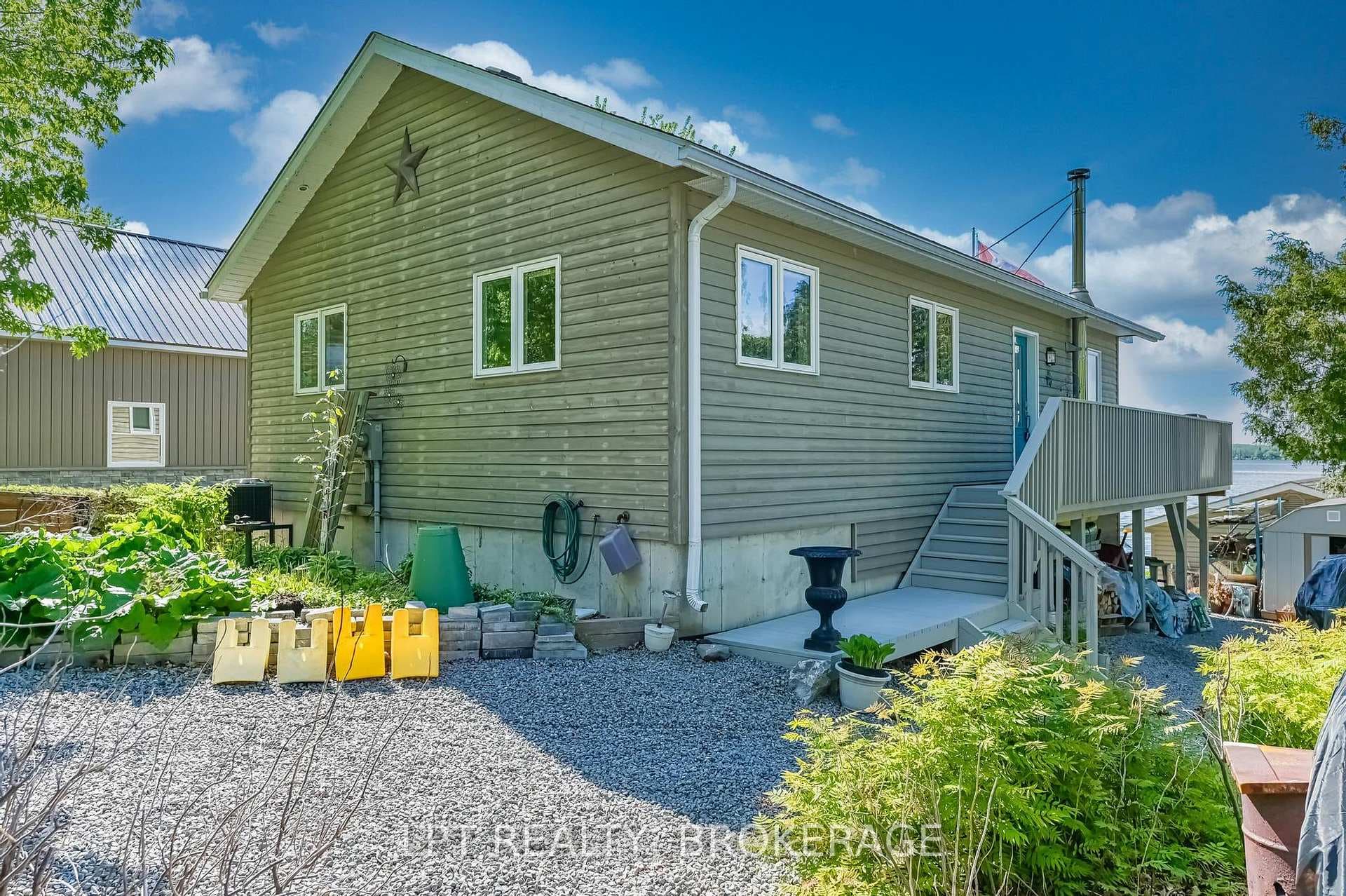 362 7th Line Road Unit 106 photo 31