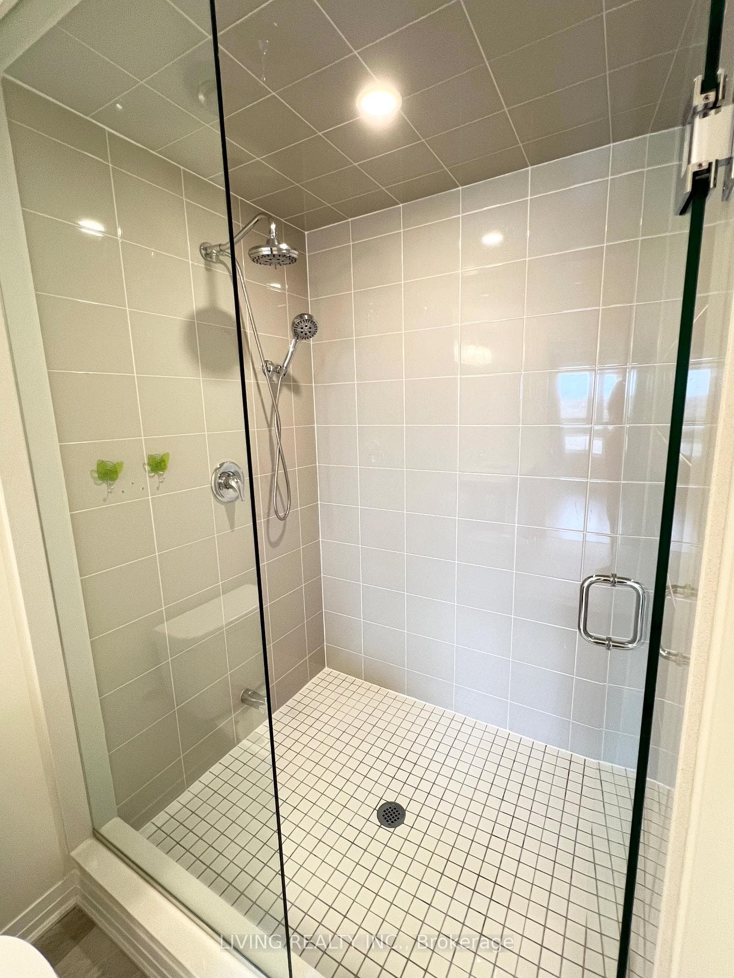 58 Adam Sellers Street Unit 513 photo 14