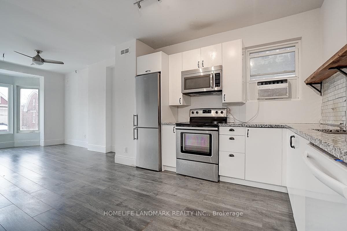 20 Concord Avenue photo 6