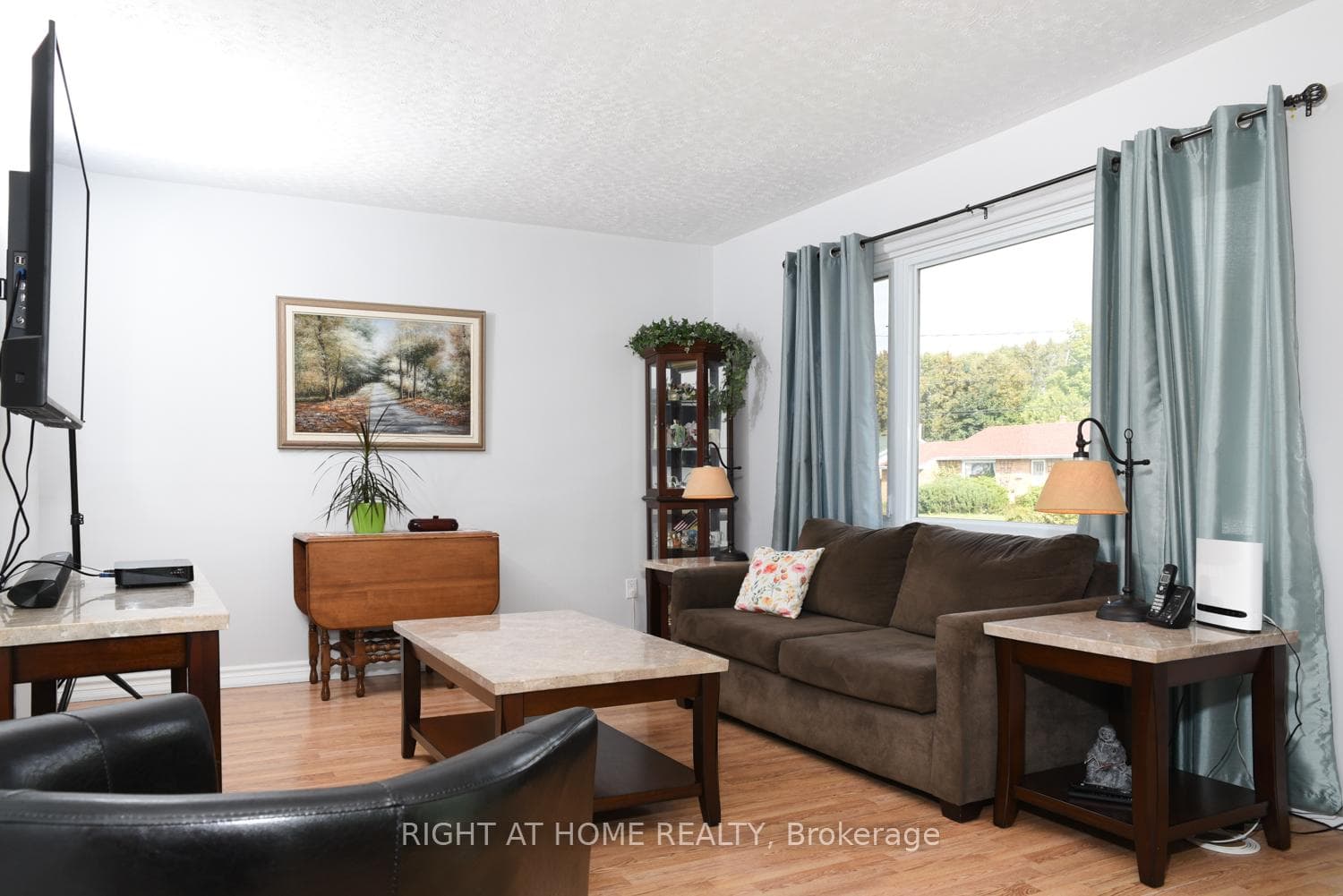 15 Bainbridge Street photo 8