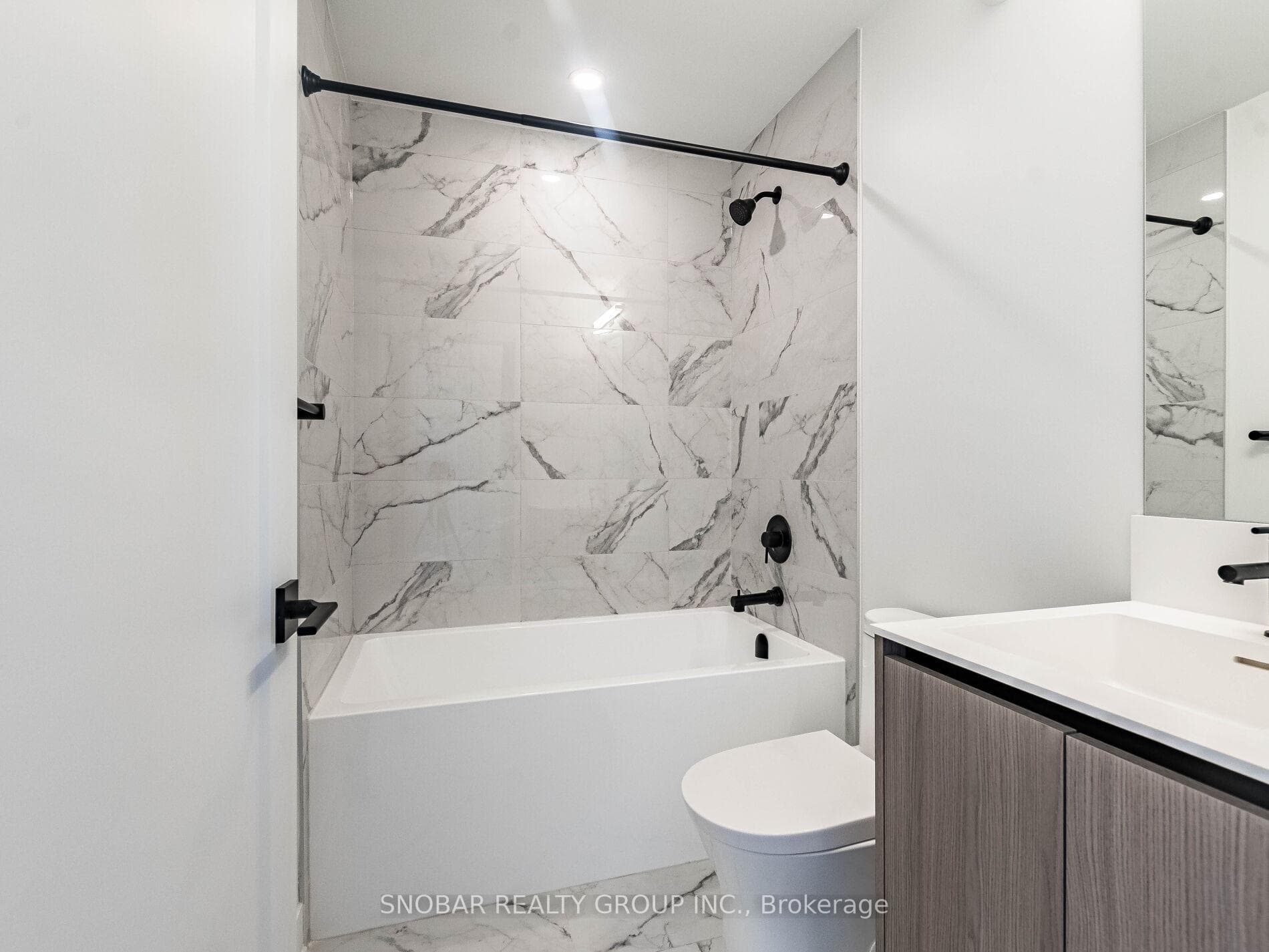 50 COVESIDE Drive Unit 29 photo 30