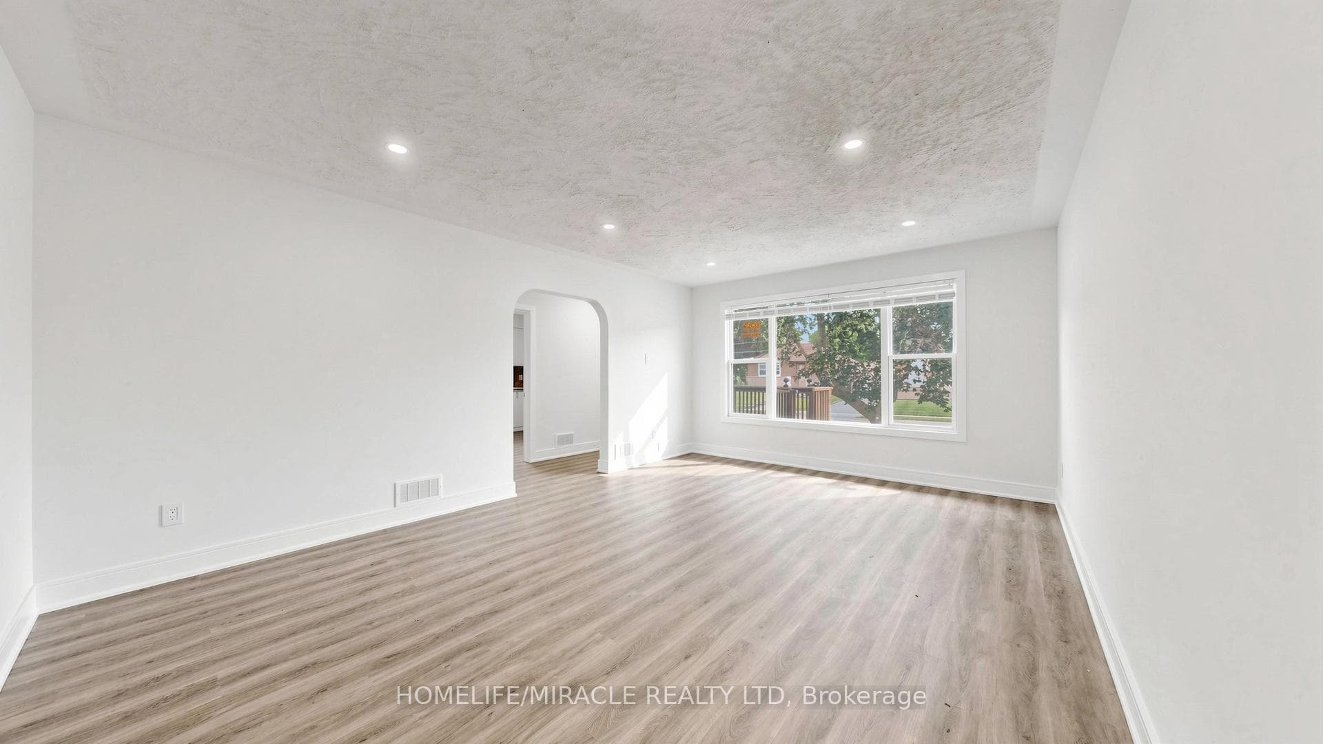 623 Olive Avenue photo 6