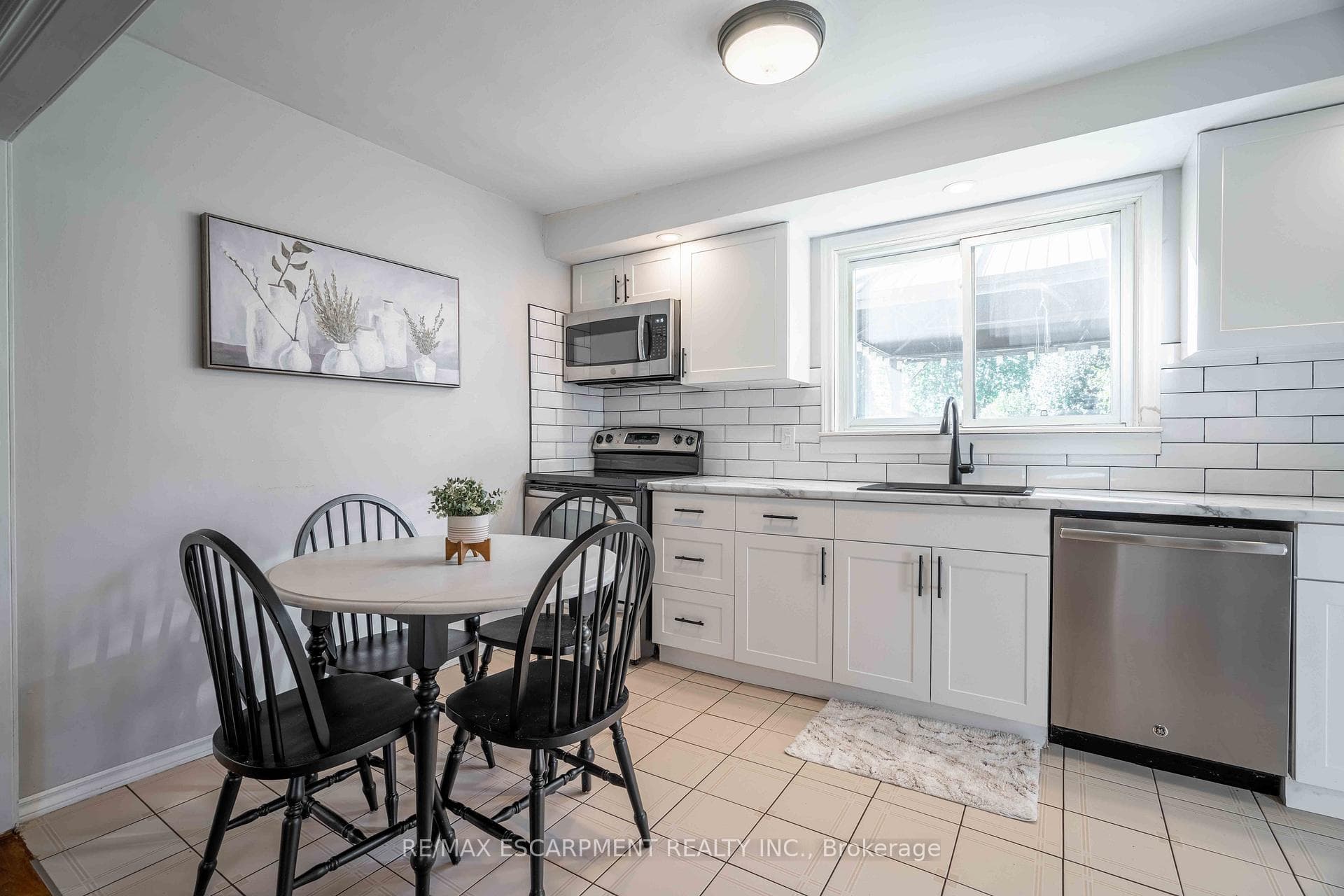 329 MARGARET Avenue photo 16