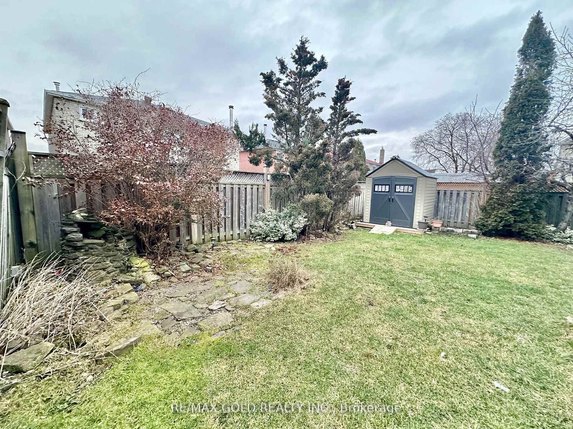 5967 Ladyburn Crescent photo 39