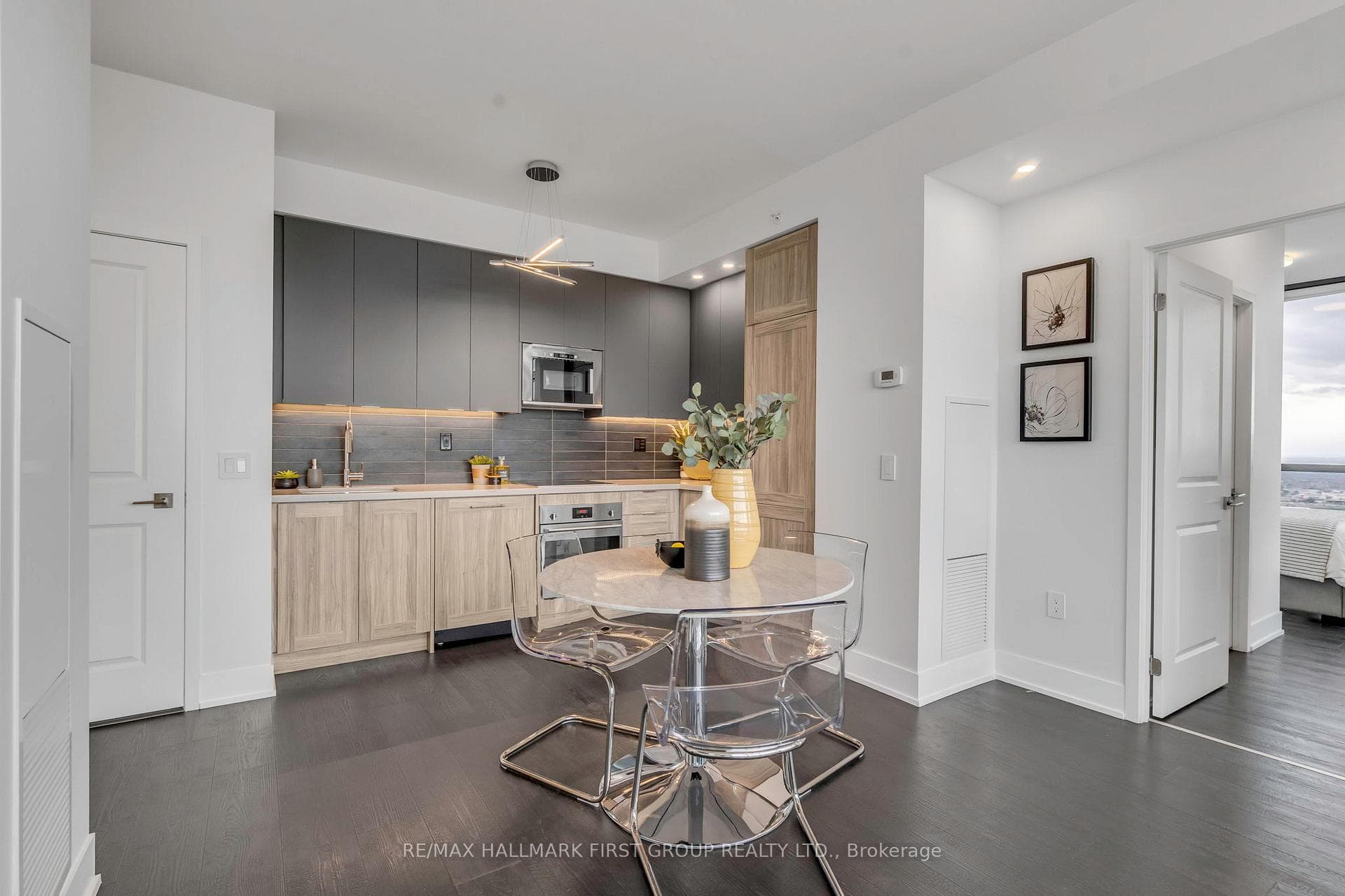 2908 Highway 7 Road Unit 2707 photo 17