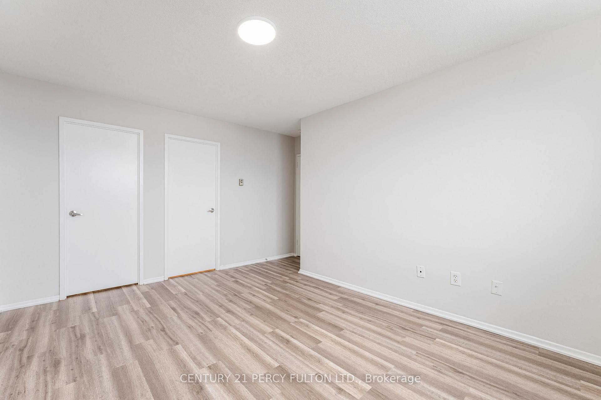 1360 York Mills Road Unit 911 photo 12