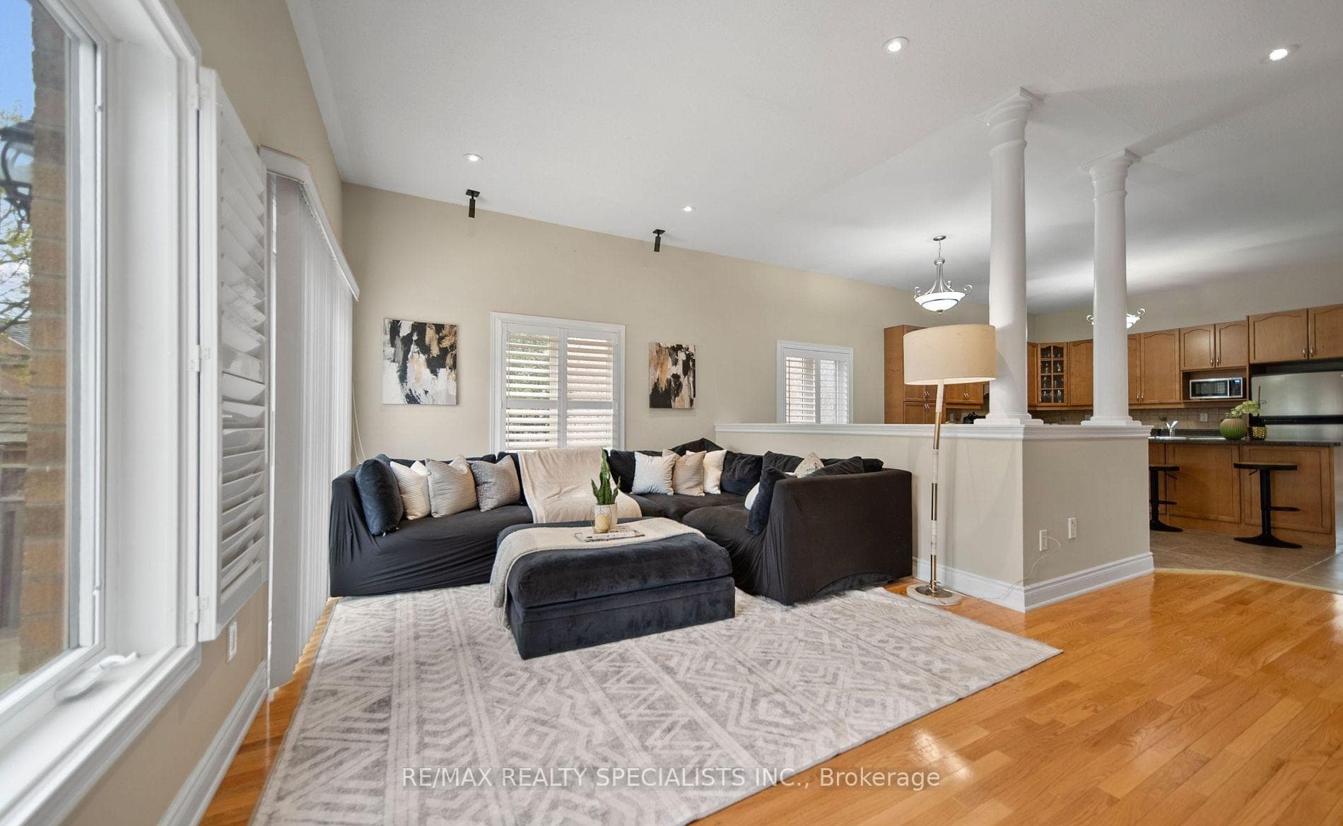 31 Saint Hubert Drive photo 10