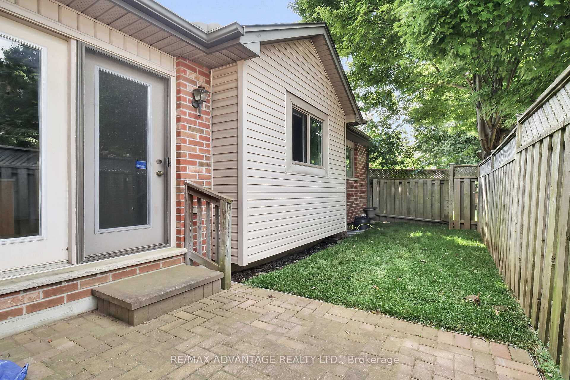515 Proudfoot Lane Unit 1 photo 36