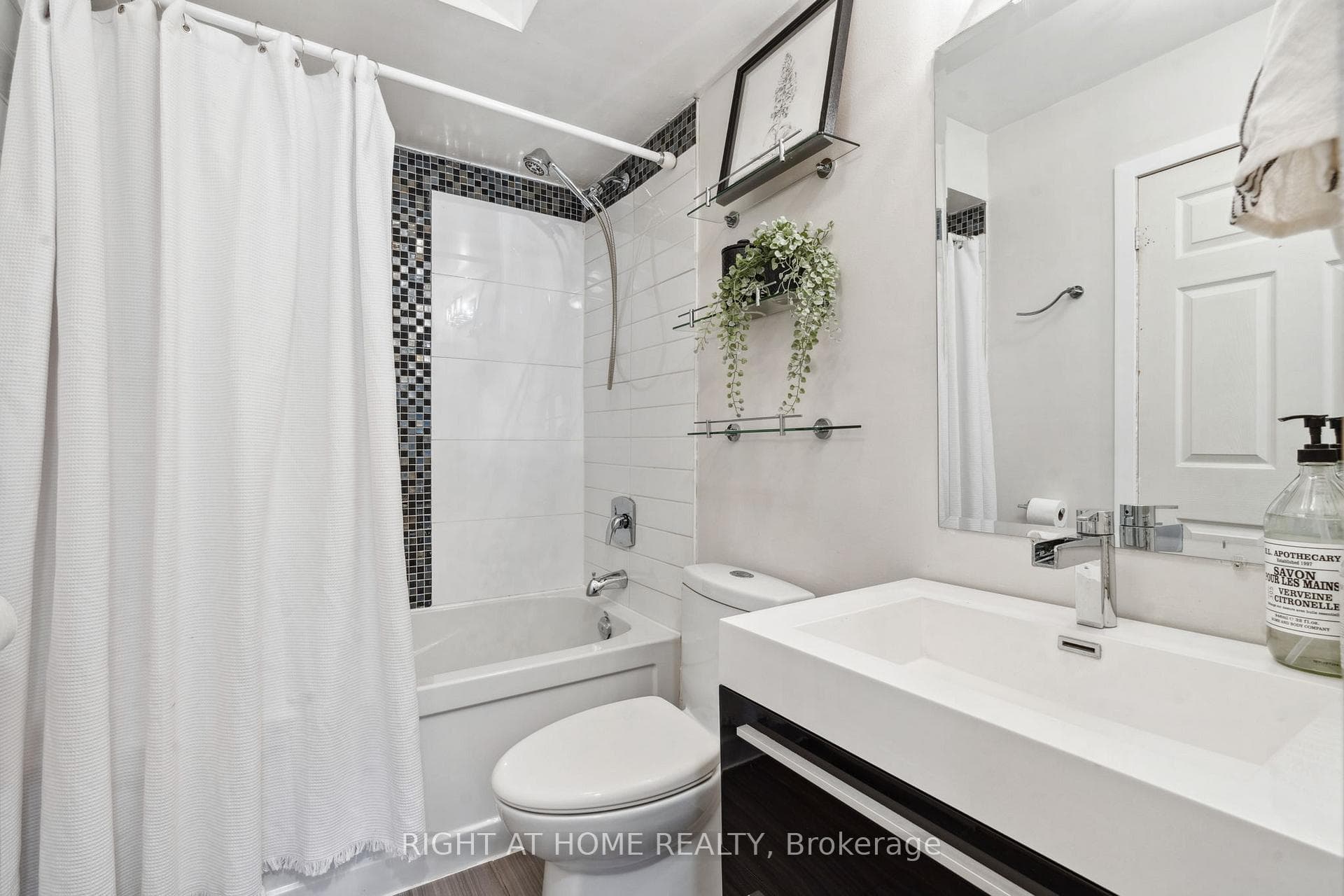 189 Galloway Road Unit 45 photo 17