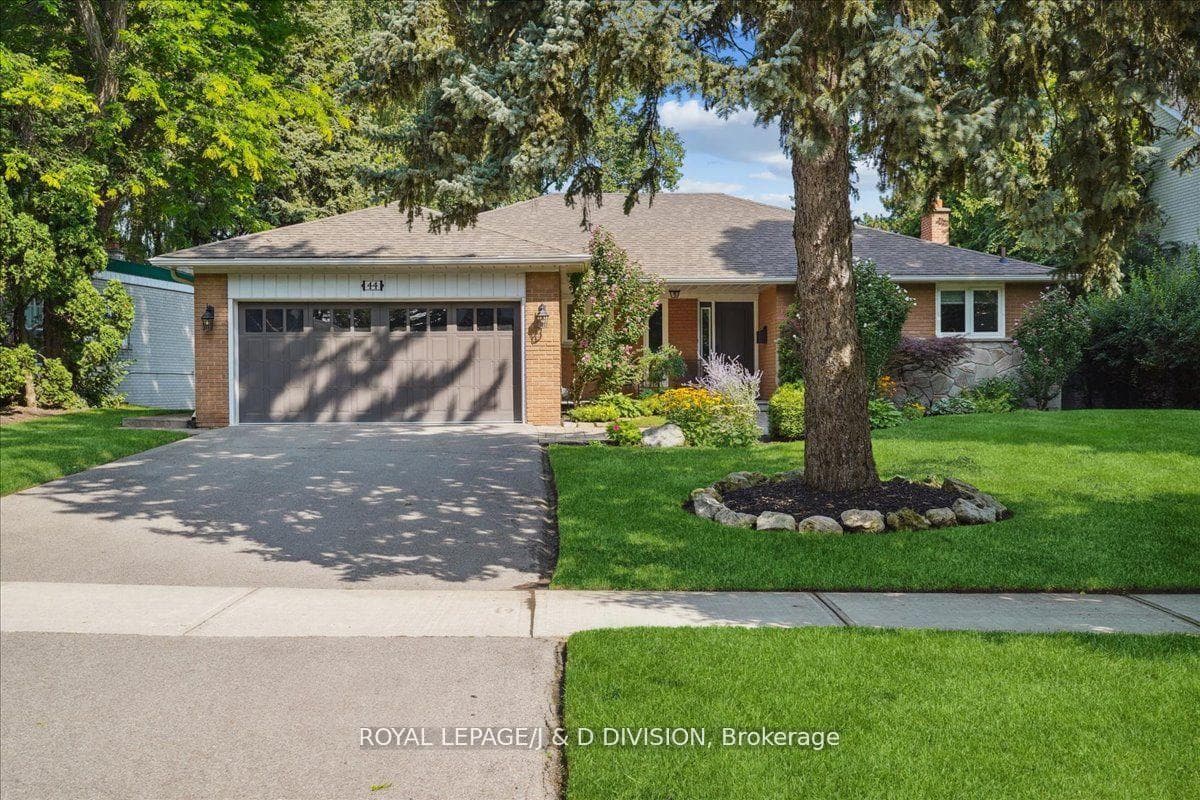 44 George Henry Boulevard photo 3