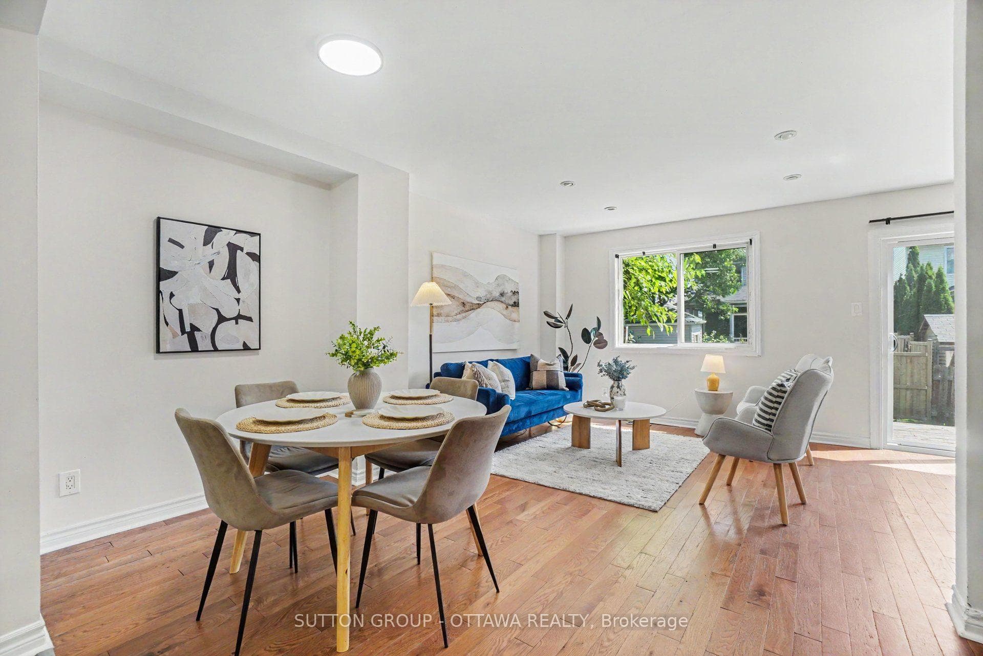 1833 BROUSSEAU Crescent photo 4