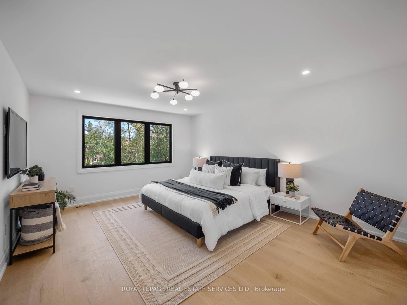 313 Willard Avenue photo 24