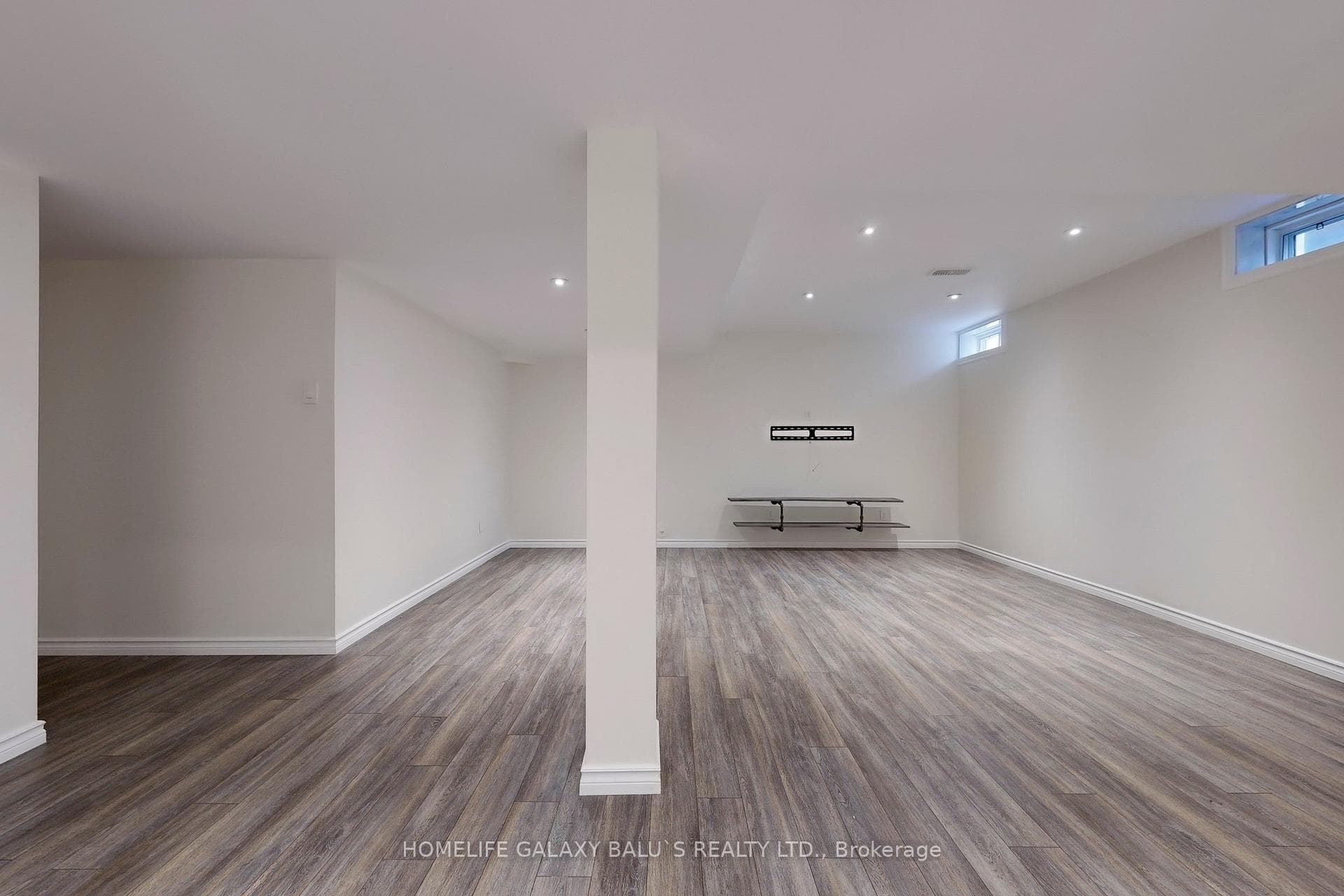 68 Mcnicol Crescent photo 35