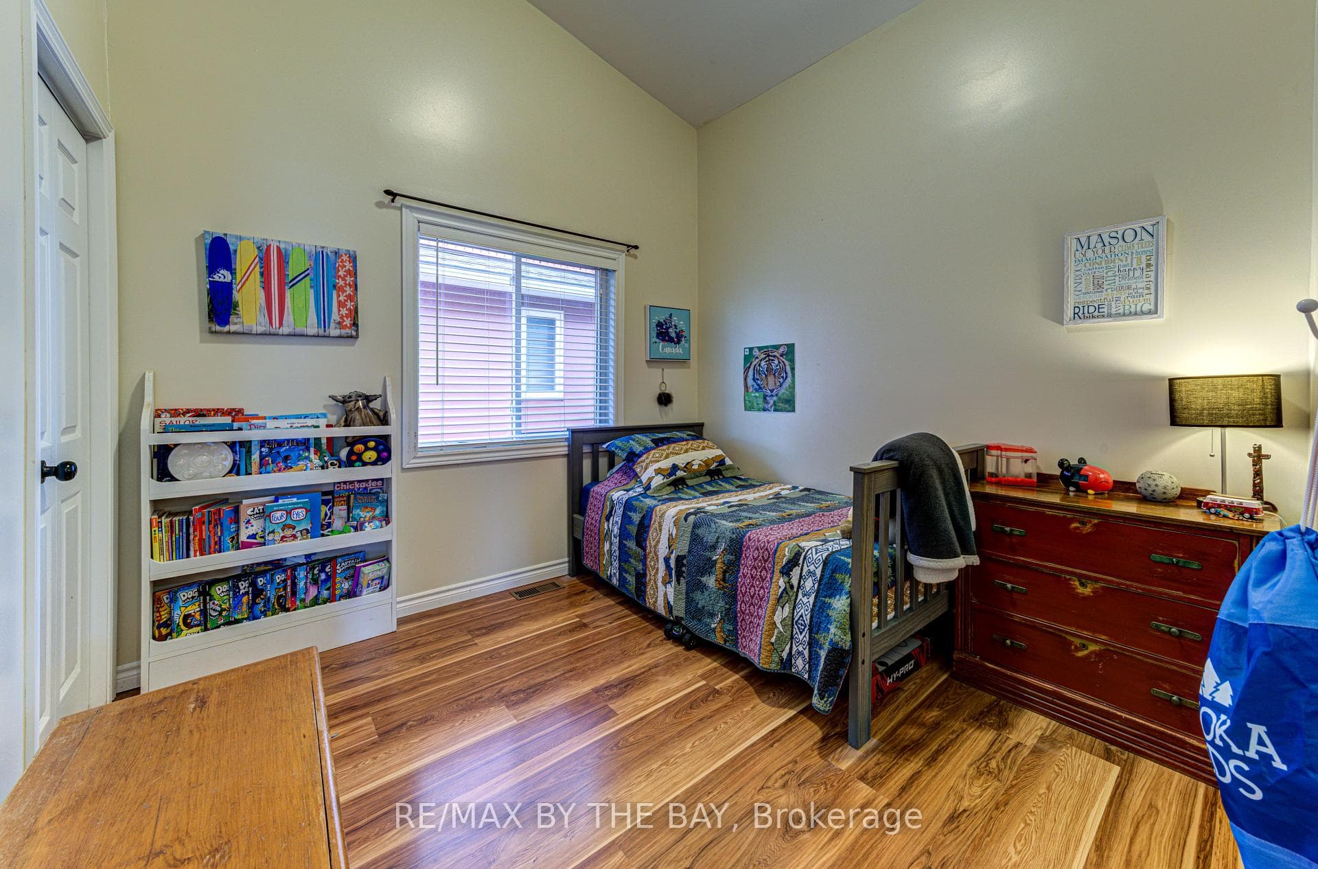 339 Robinson Road photo 25