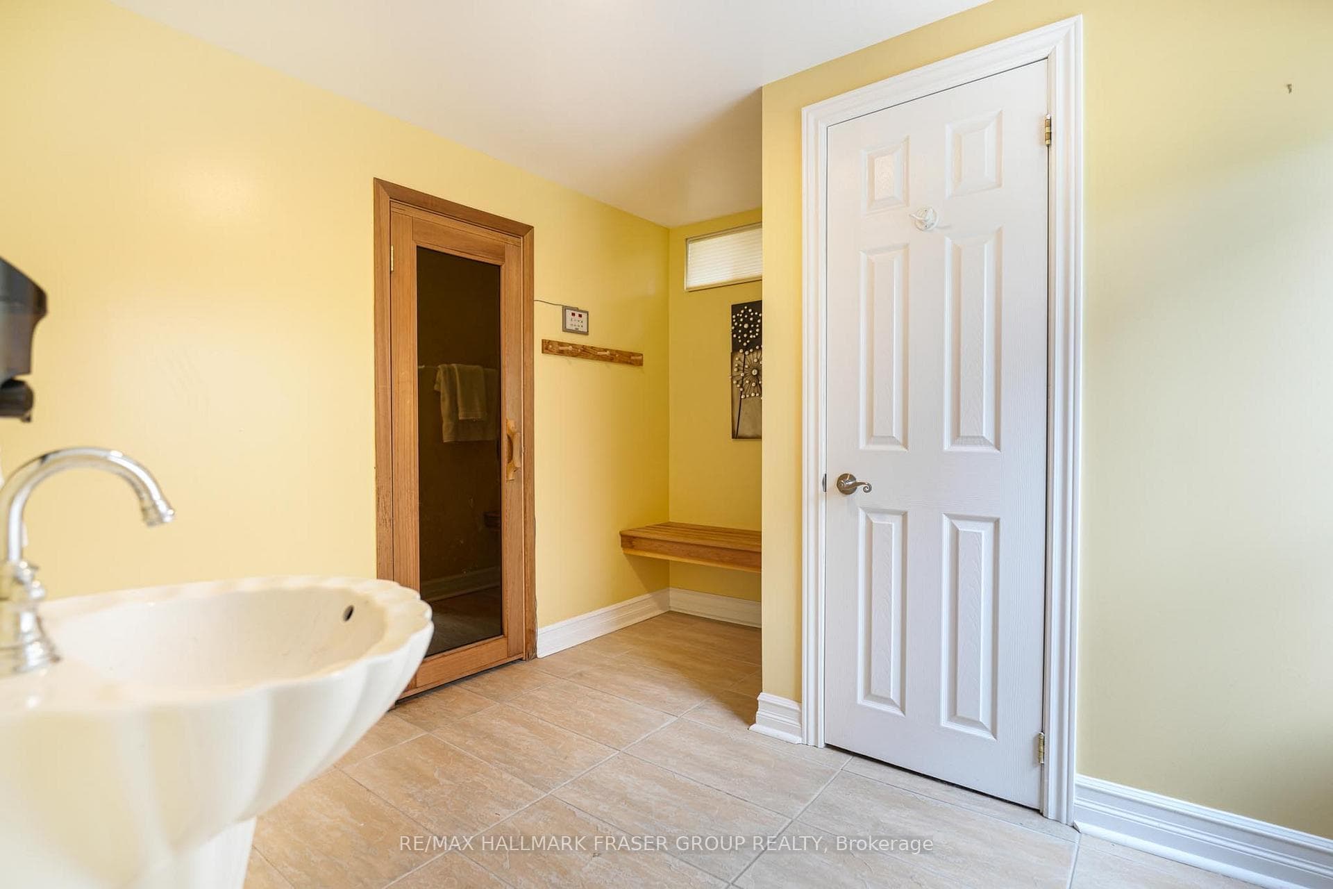 10 Mcneilage Court photo 35
