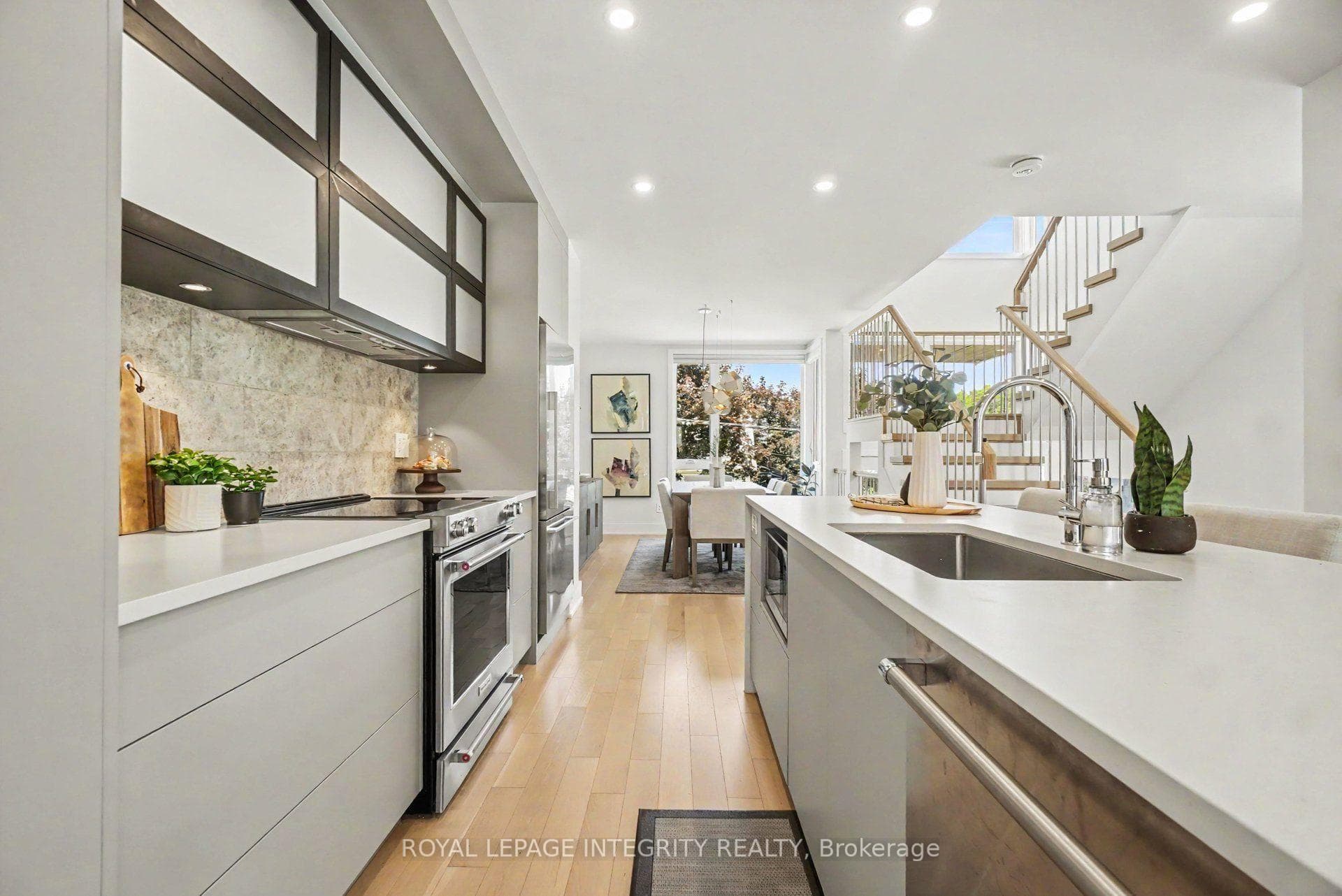 140 Clare Street photo 18