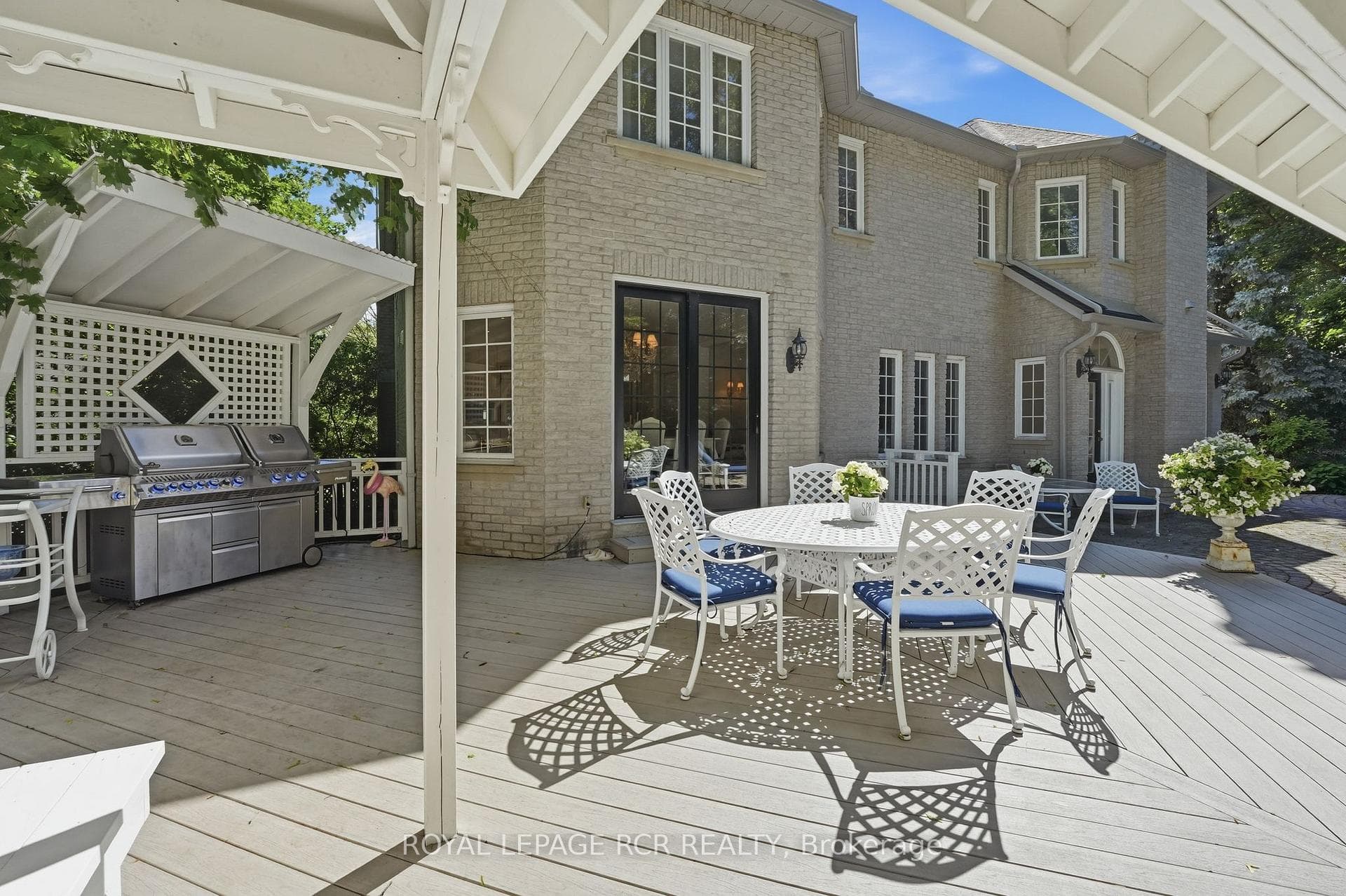 193 Sherwood Place photo 47