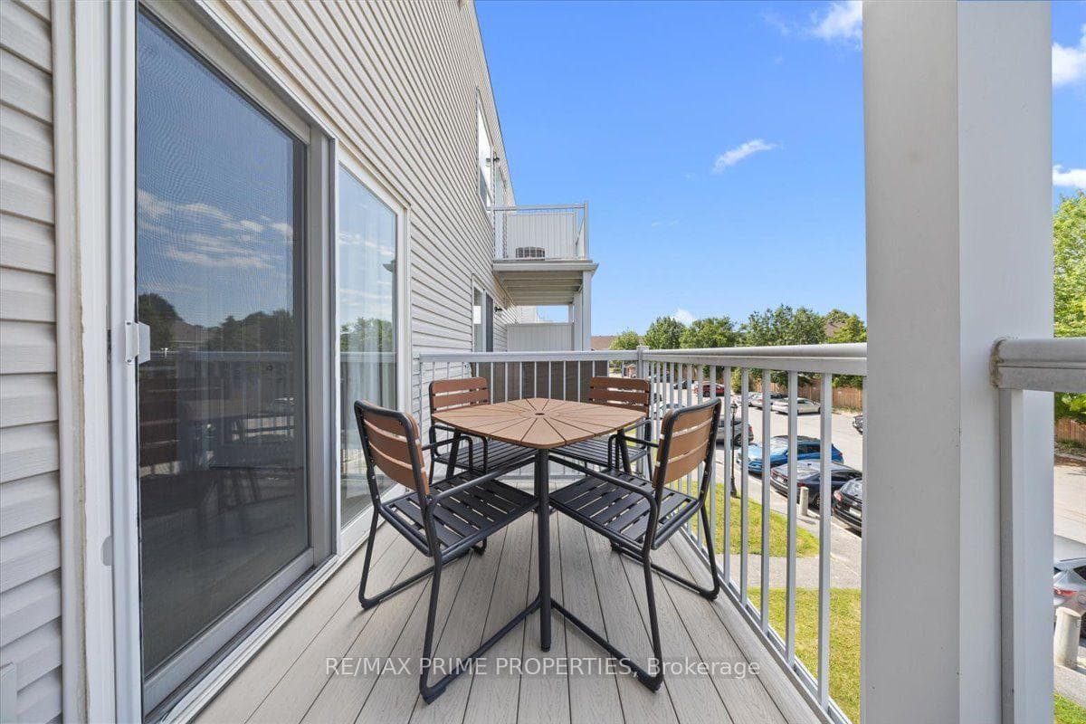 793 Longfields Drive photo 37