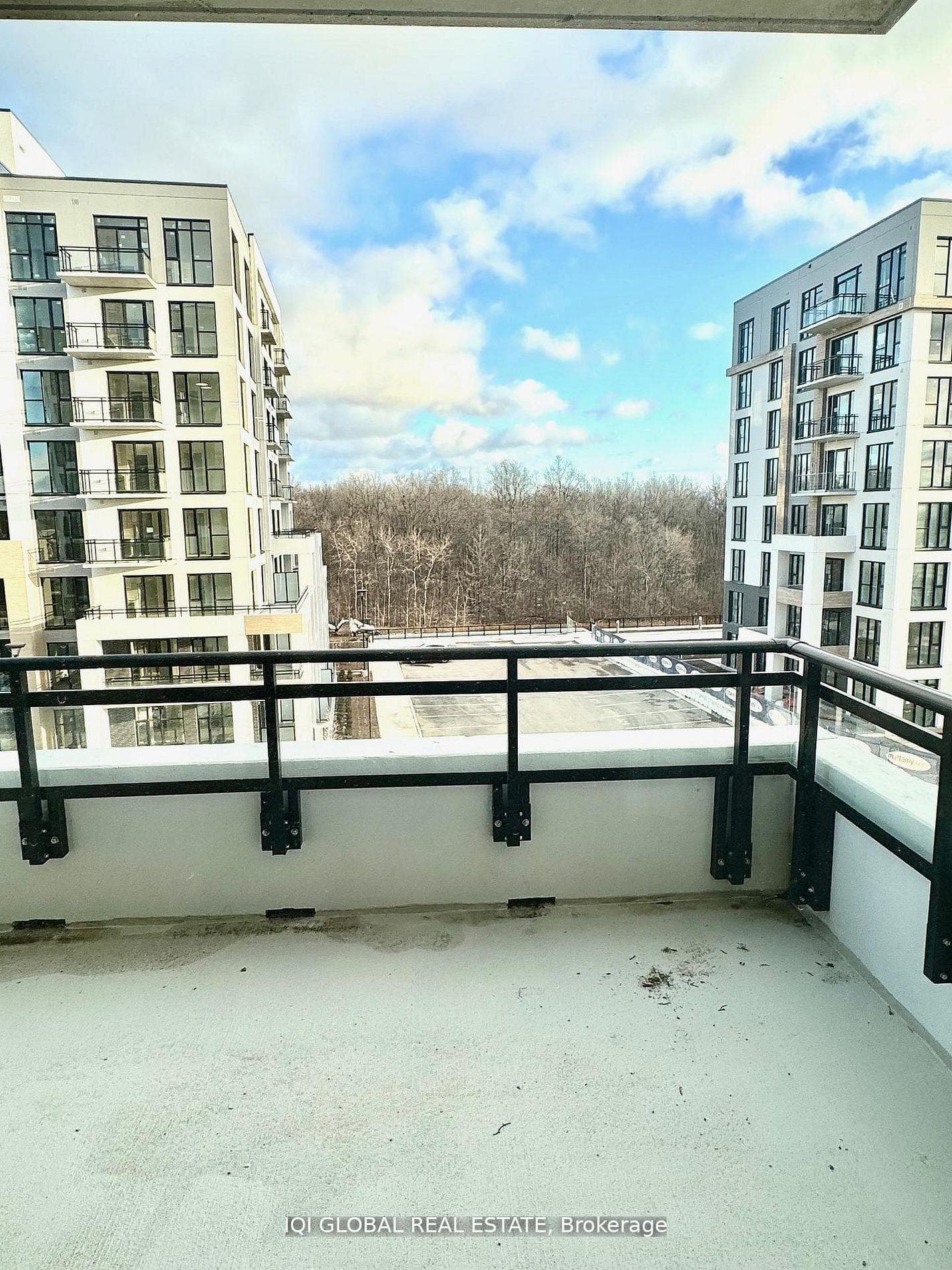 720 Whitlock Avenue Unit 406 photo 17