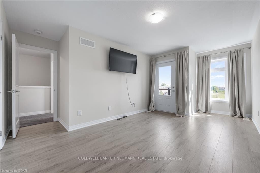 155 Thomas Slee Drive Unit 2K photo 24