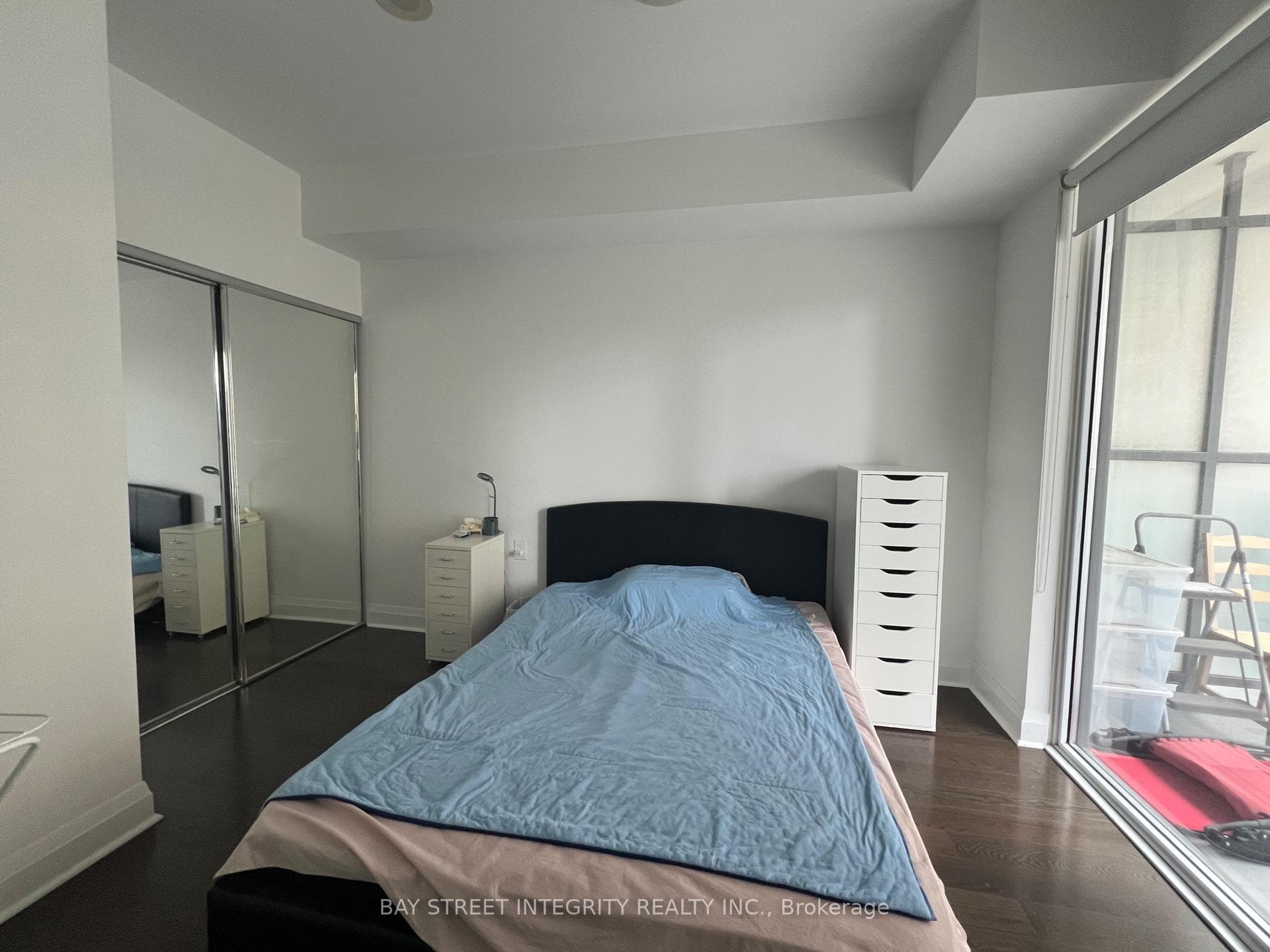 1080 Bay Street Unit 701 photo 3