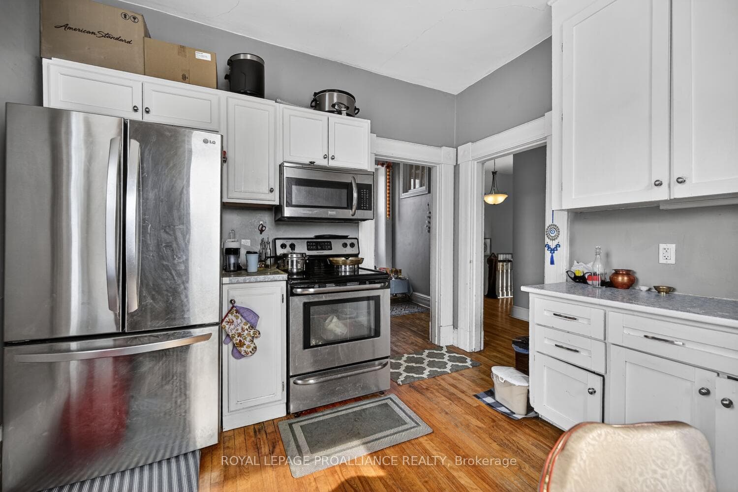 2 -42 King Street photo 7